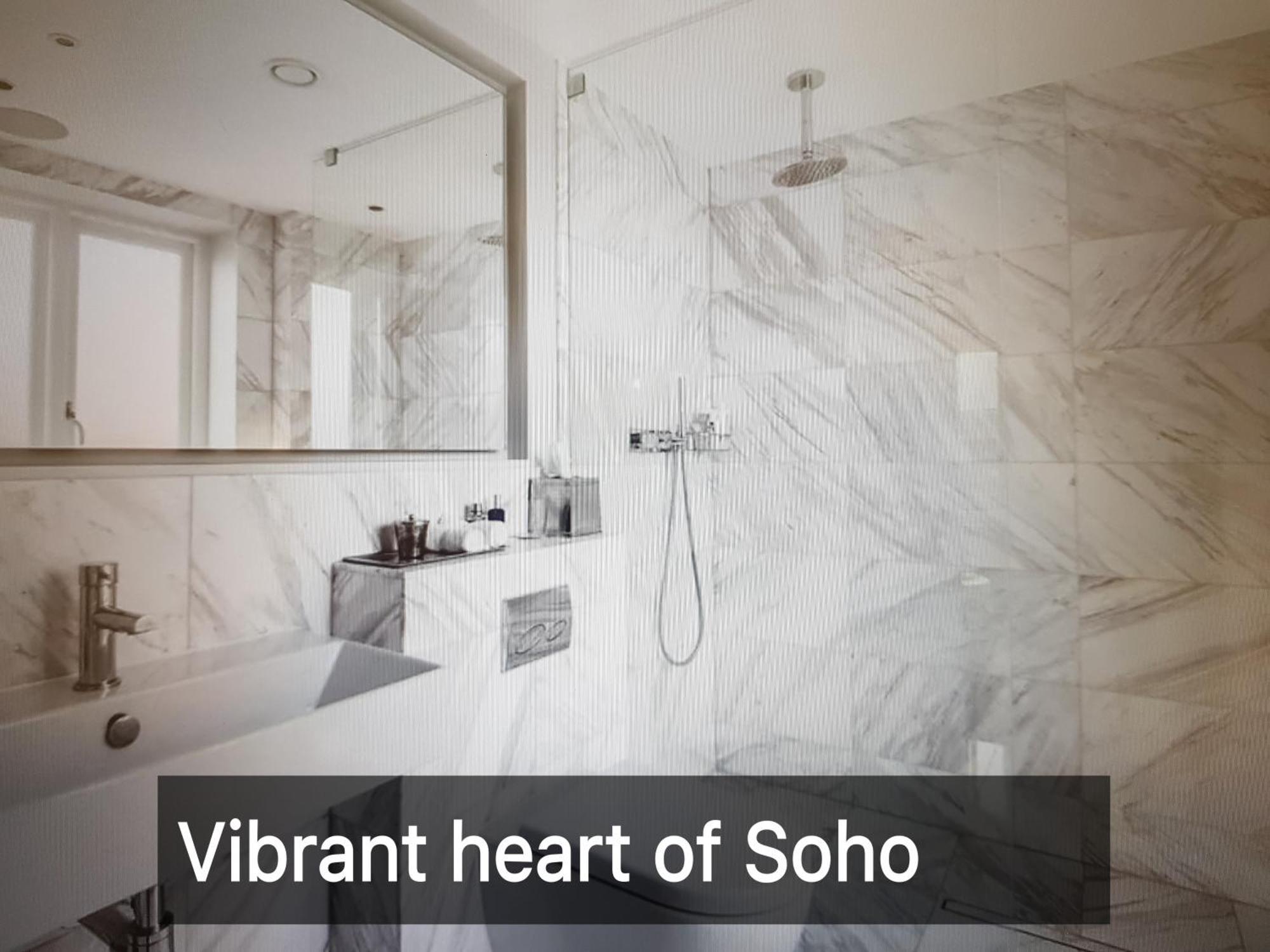 Vibrant Heart Of Soho Guest house