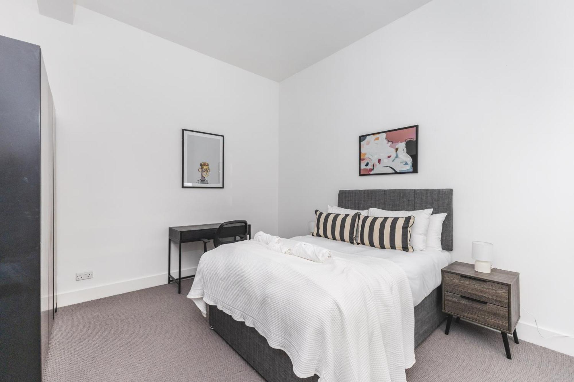 Berryland 14 By Artsy Apartment