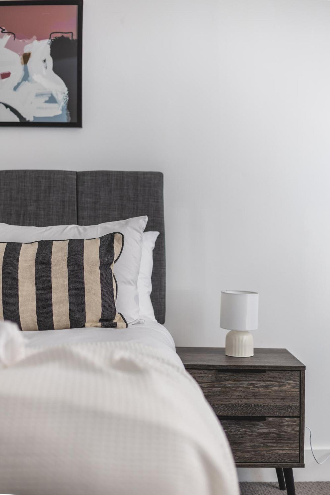 Apartment Berryland 14 By Artsy London