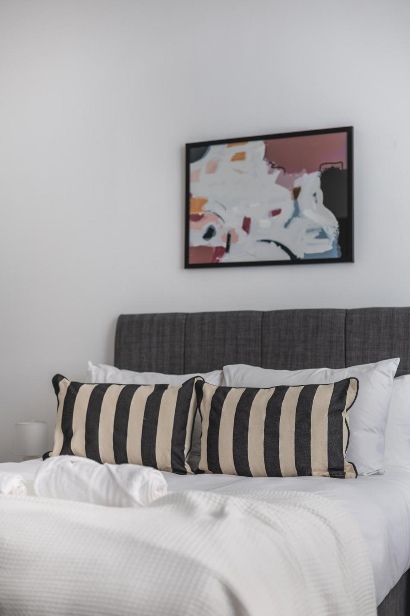 Berryland 14 By Artsy Apartment London