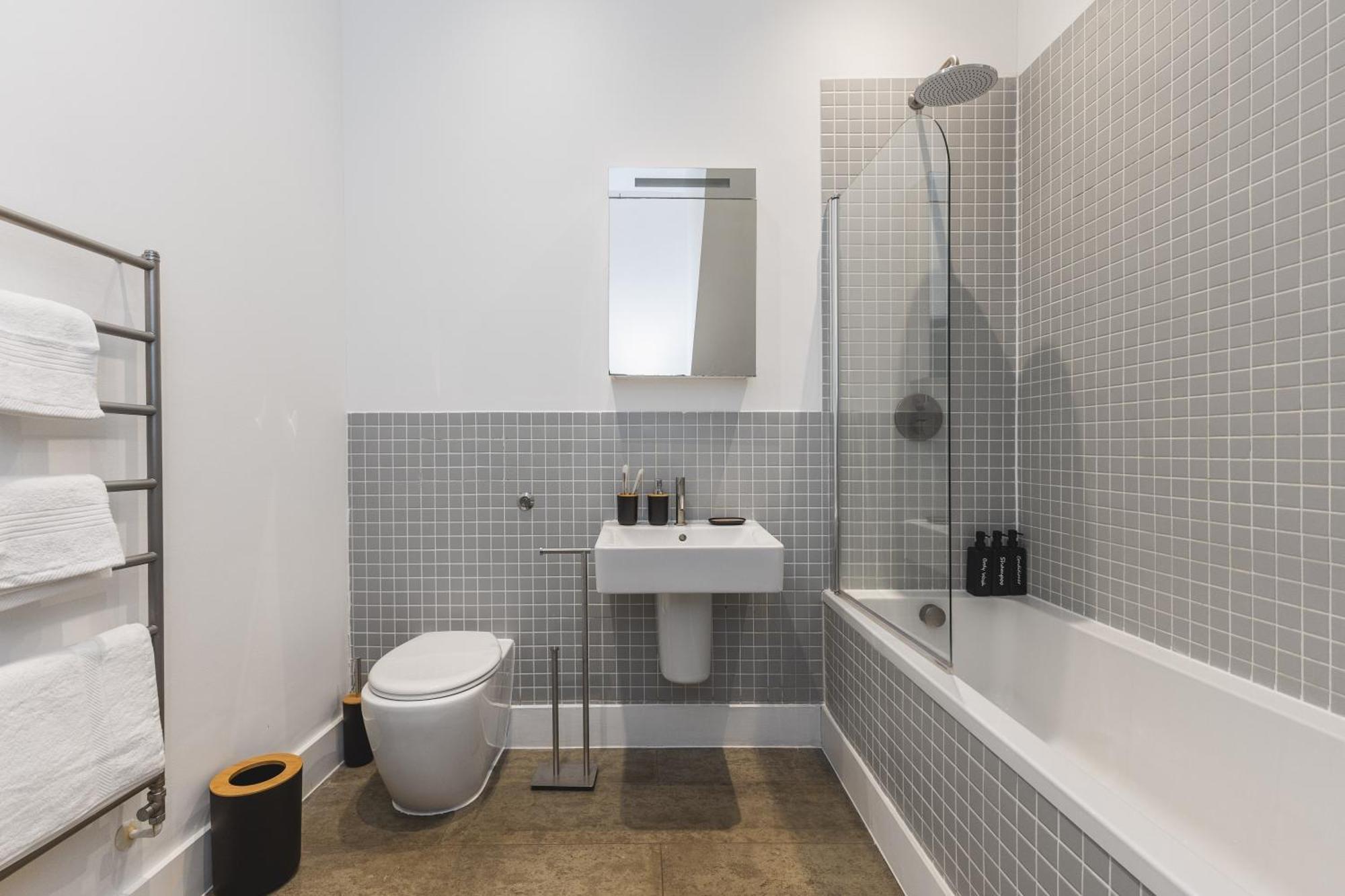 Apartment Berryland 14 By Artsy