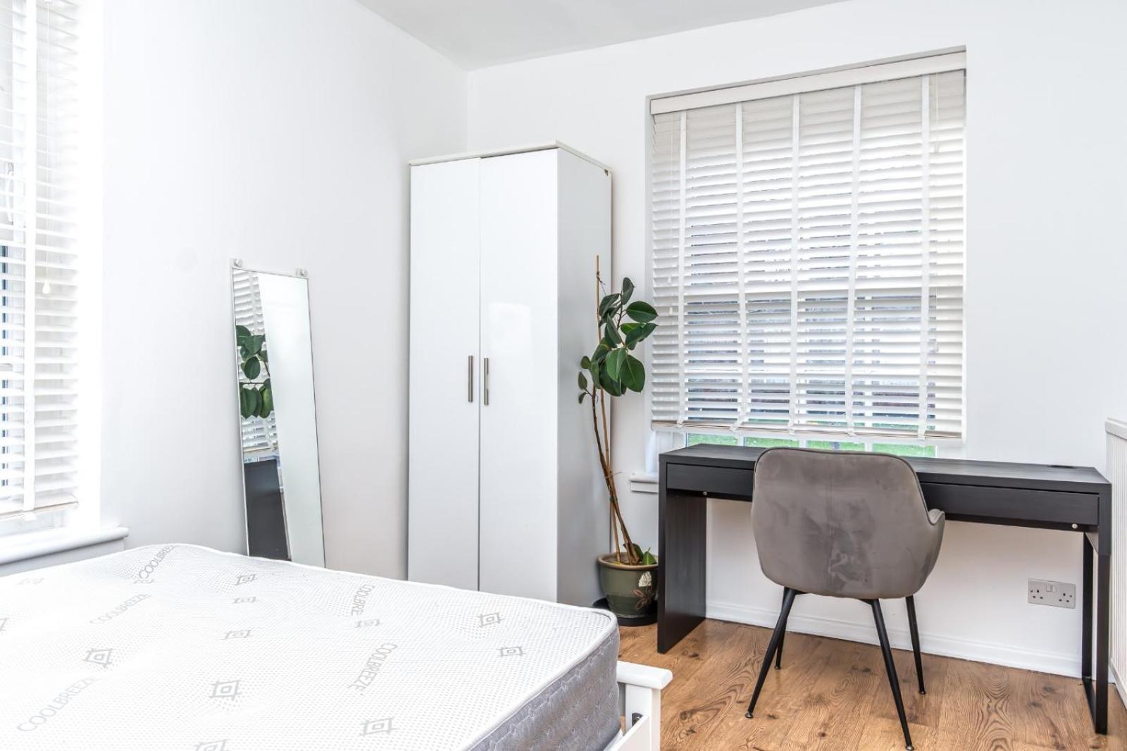Guest house Shared In Hackney London