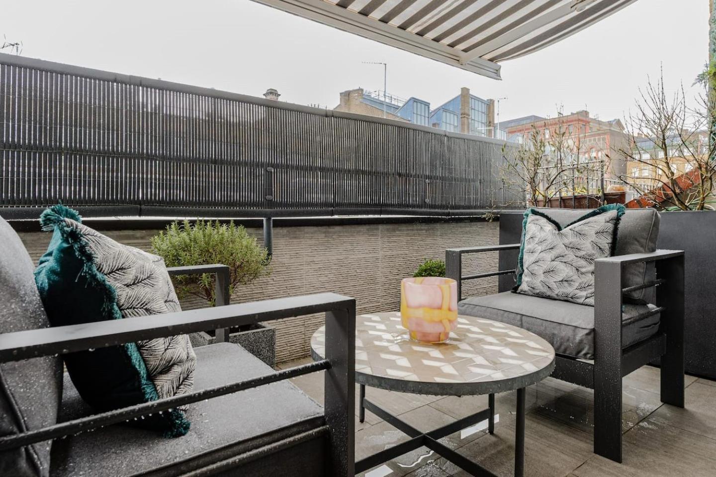 Ferienhaus Award Winning Interior Designed Luxurious Mews In Knightsbridge