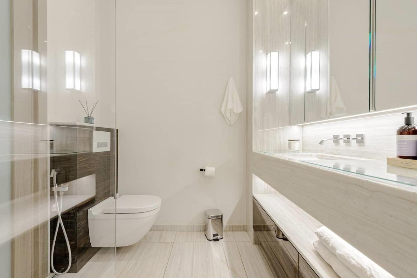Ferienhaus Award Winning Interior Designed Luxurious Mews In Knightsbridge *