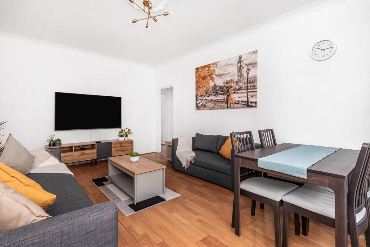 Elegant 2br Next To Edgware Rd Apartment London