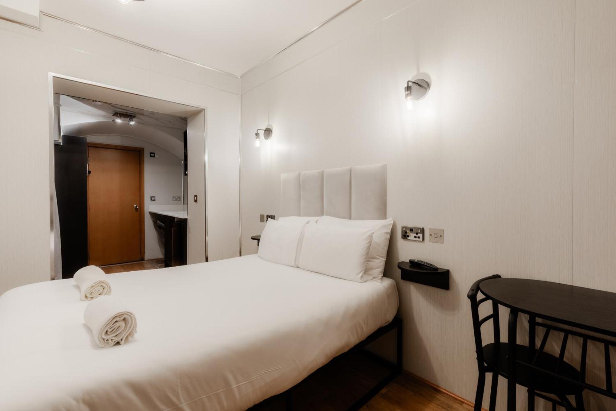 Inverness Terrace Bed & Breakfast *