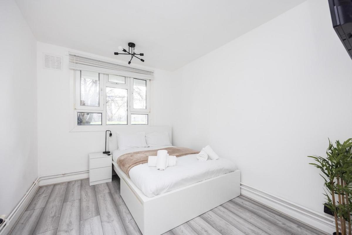 Chic 2 Bedroom Flat Close To South Londons Attractions Apartment