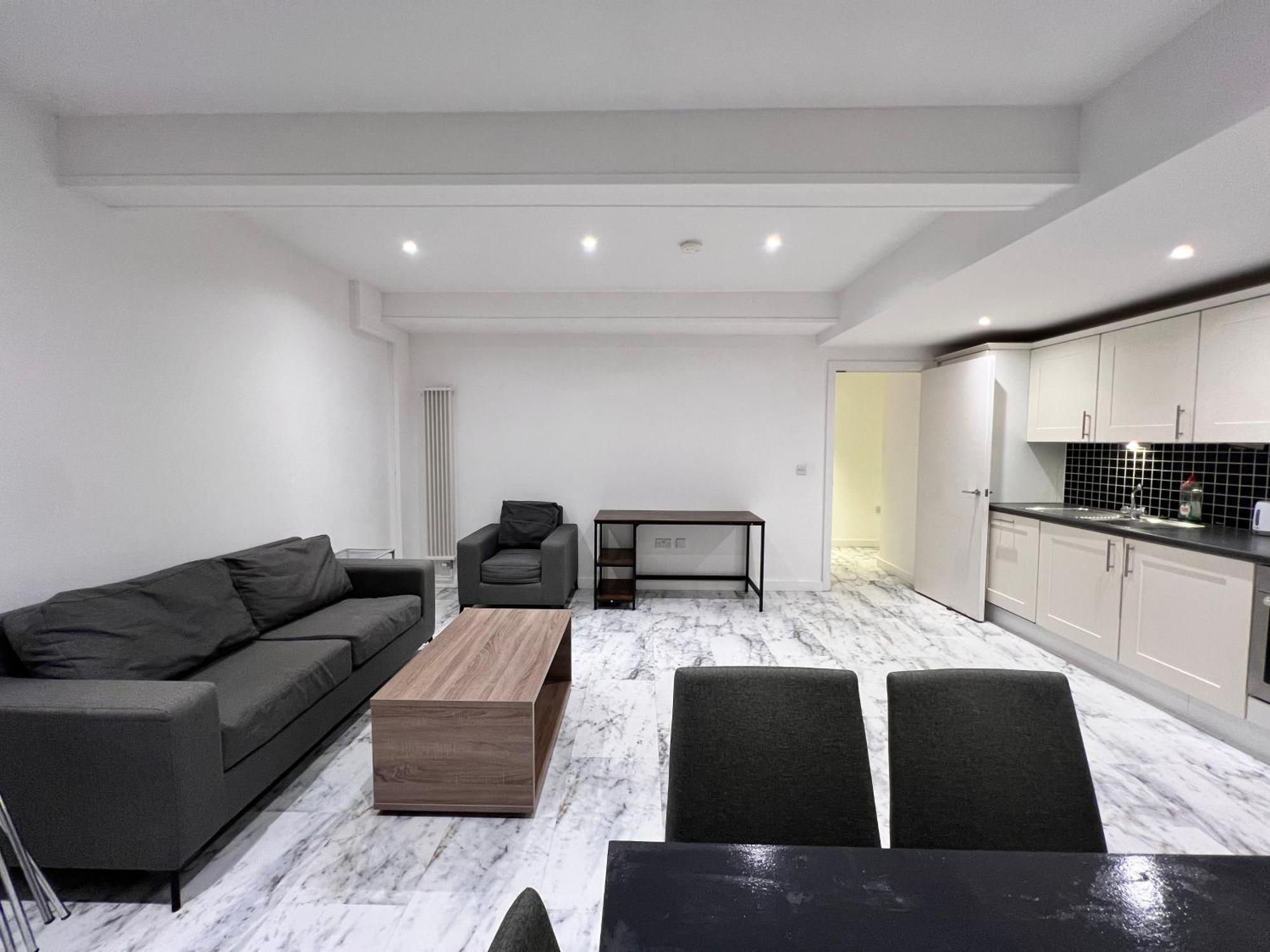Deluxe Entire With 2x Bedrooms, 2x Bathrooms And A Big Living In The Olympic Park And Westfield At Stratford * London