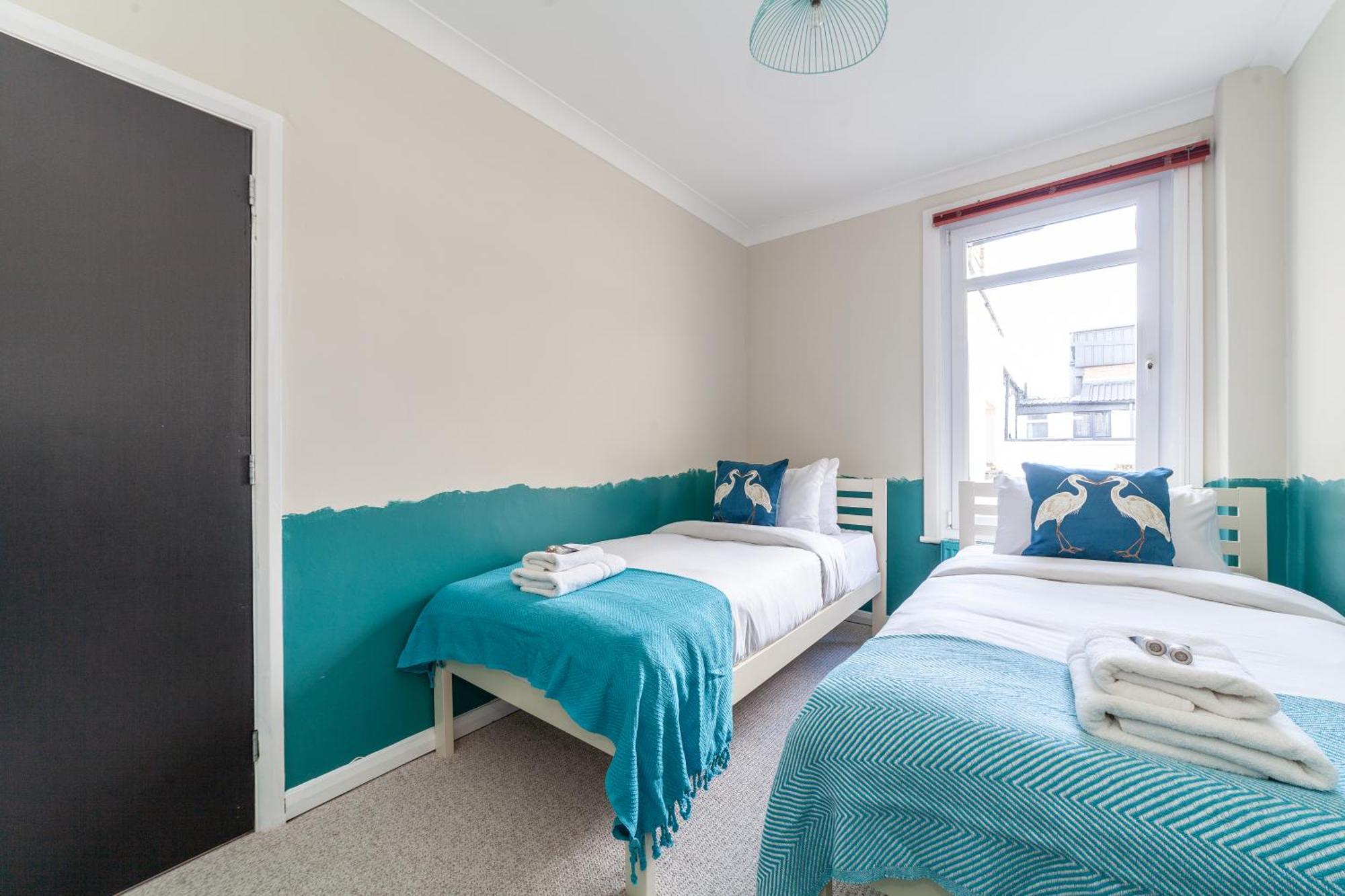 Peaceful 5br House With Garden & Terrace, Se London