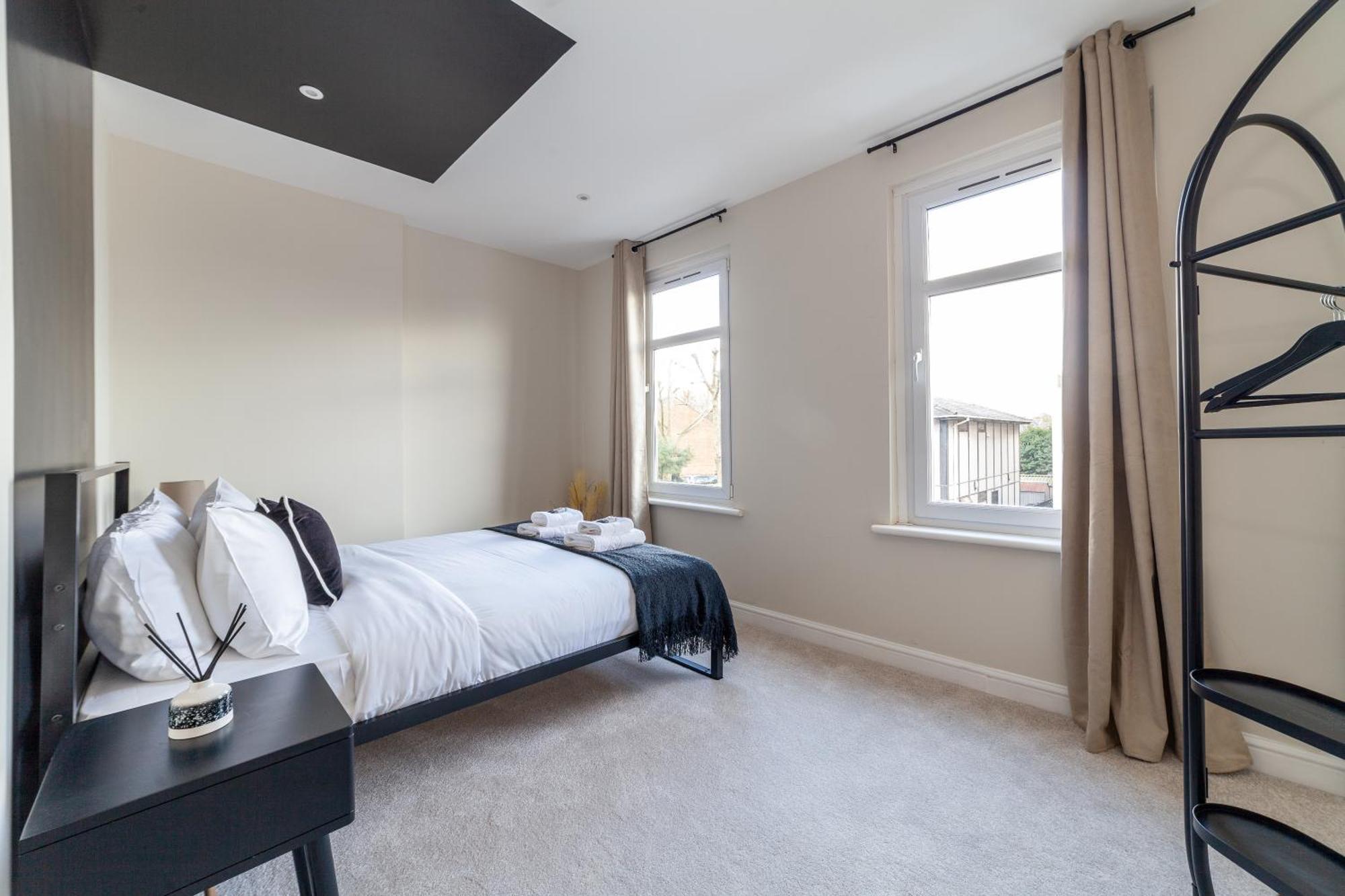 Peaceful 5br House With Garden & Terrace, Se Apartment London