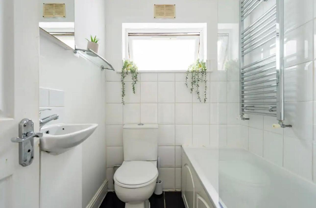 Lovely 3-bed 20 Minutes To Appartement *