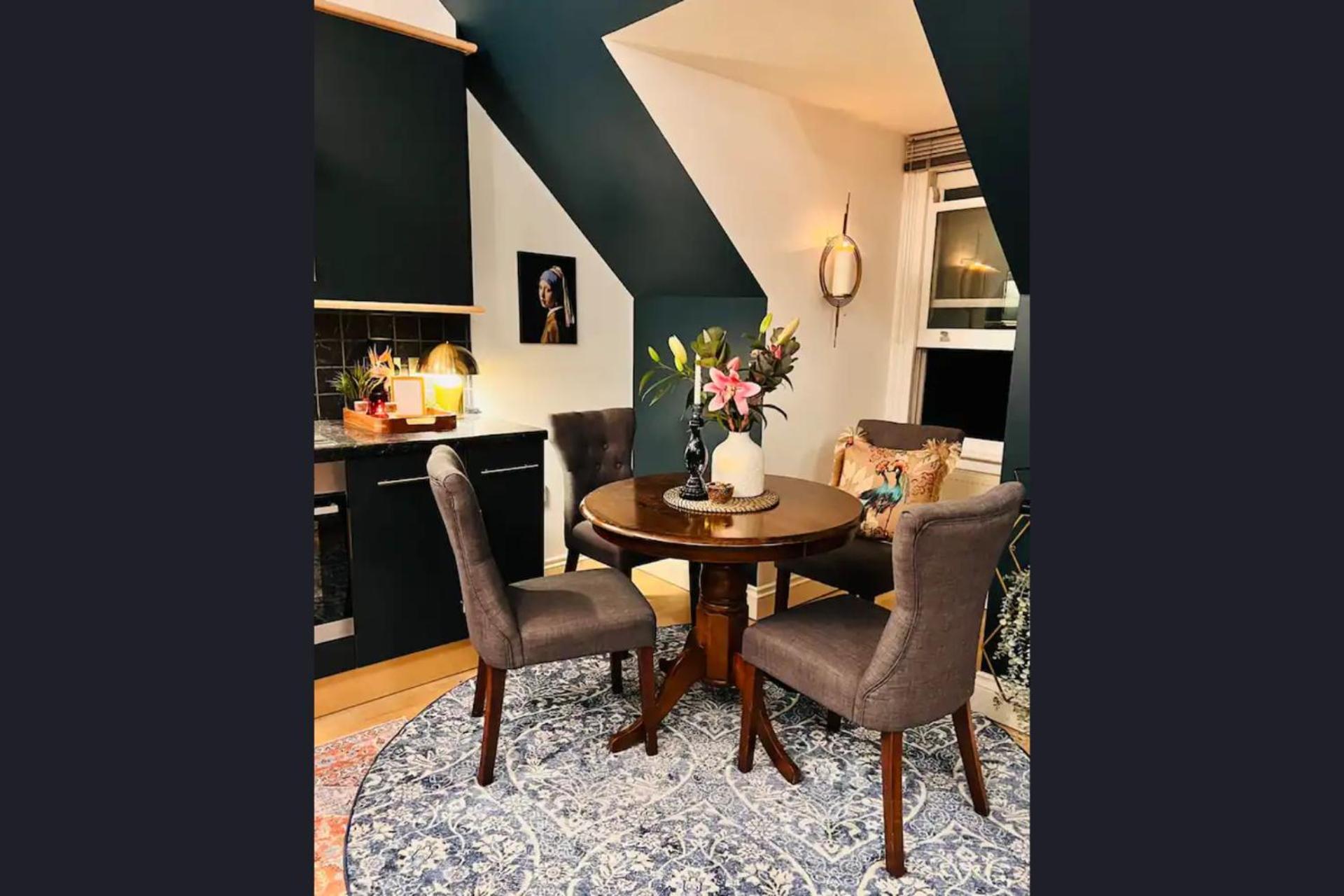 The Maple Retreat - Hampstead Apartment