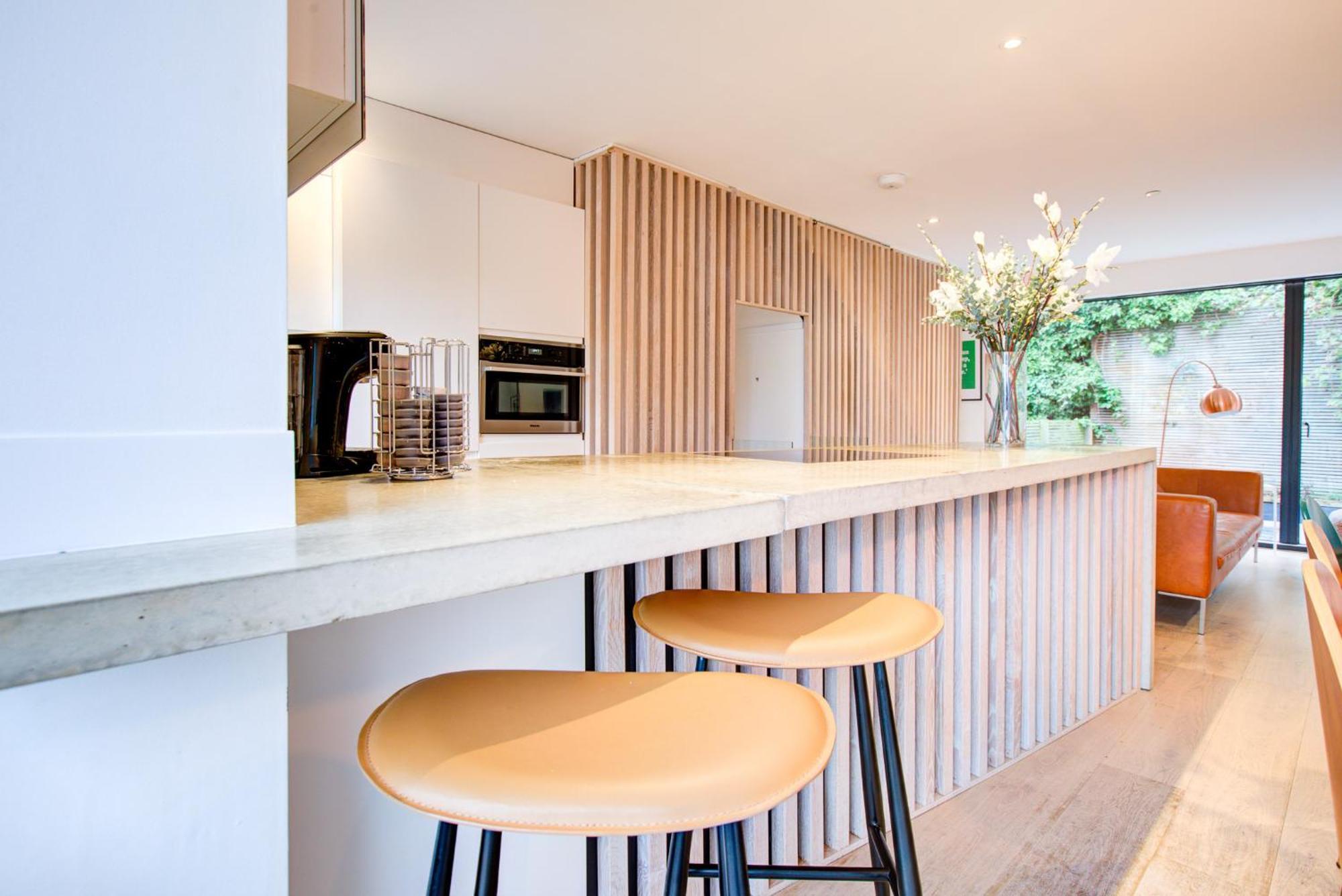 Neoteric Wimbledon Village * London