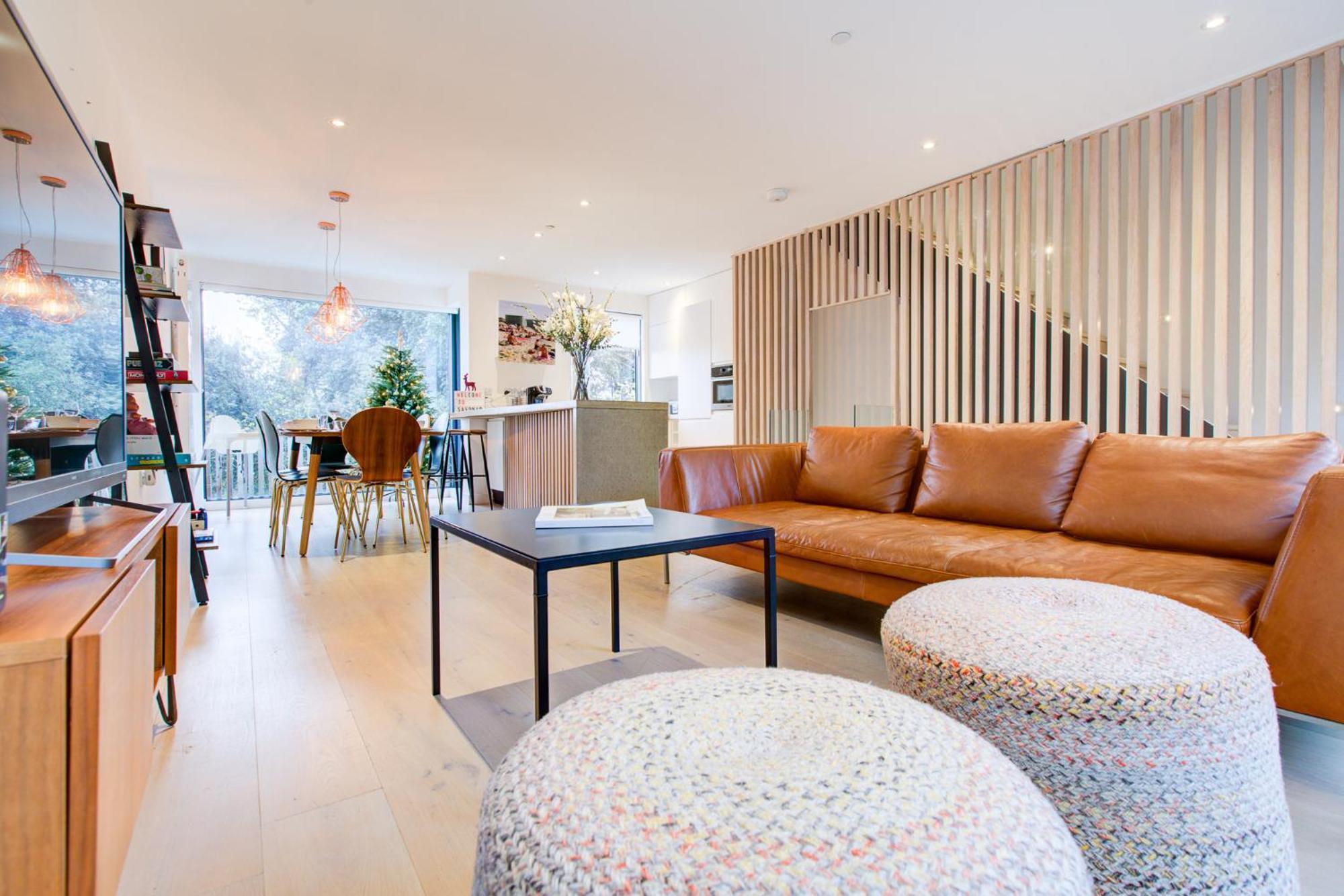 Neoteric Wimbledon Village *