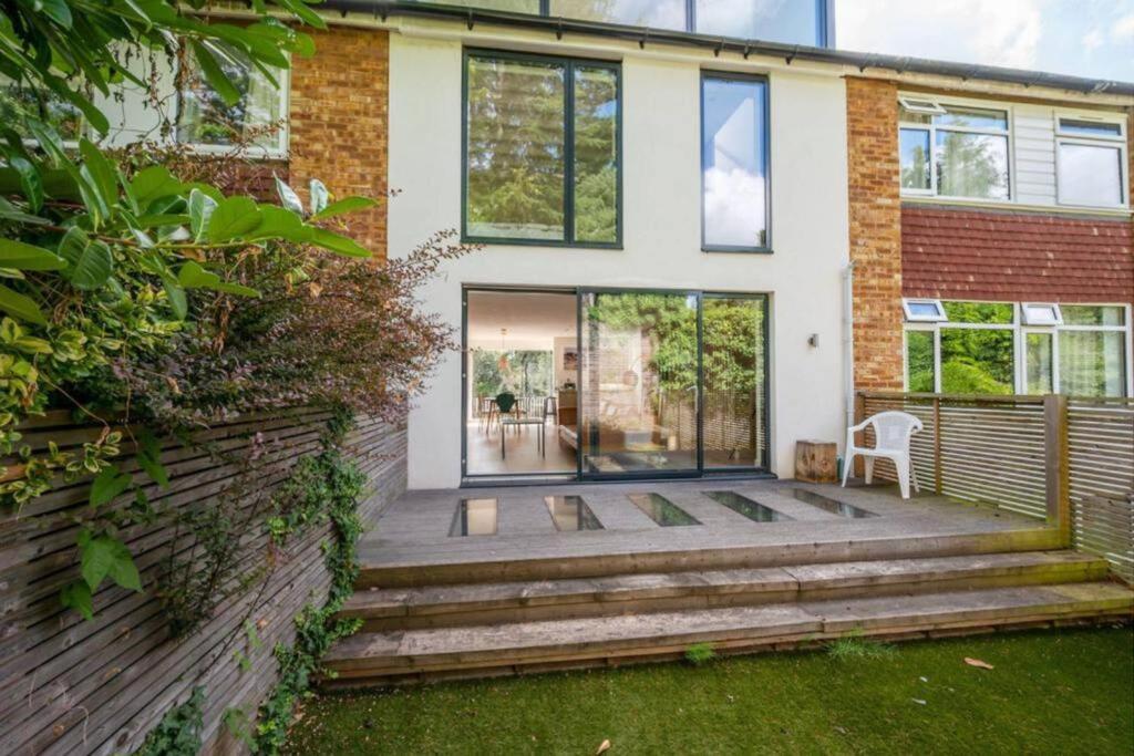 Neoteric Wimbledon Village Ferienhaus London