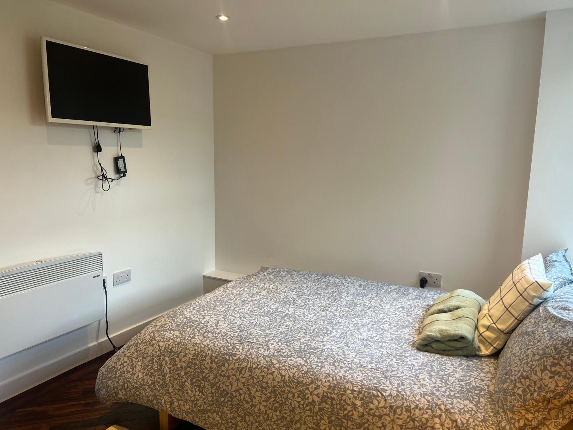 Spacious Battersea And Apartment *