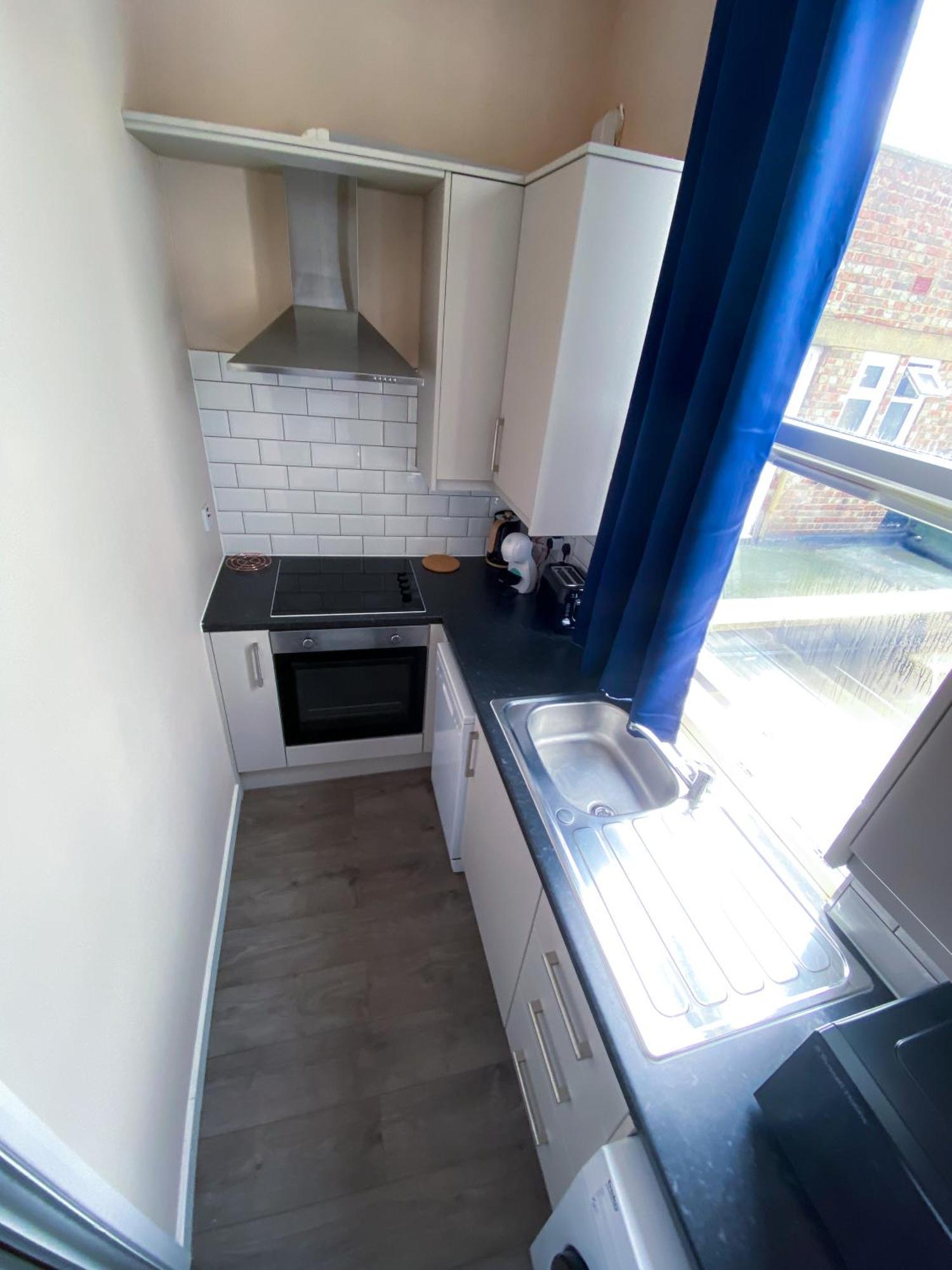 Modern 1 Bedroom Flat In Wood Appartement *