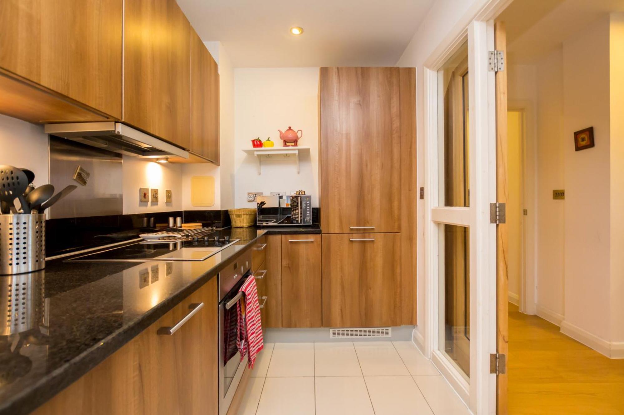 Apartment Splendid 2 Bdr With Panoramic View, Acton