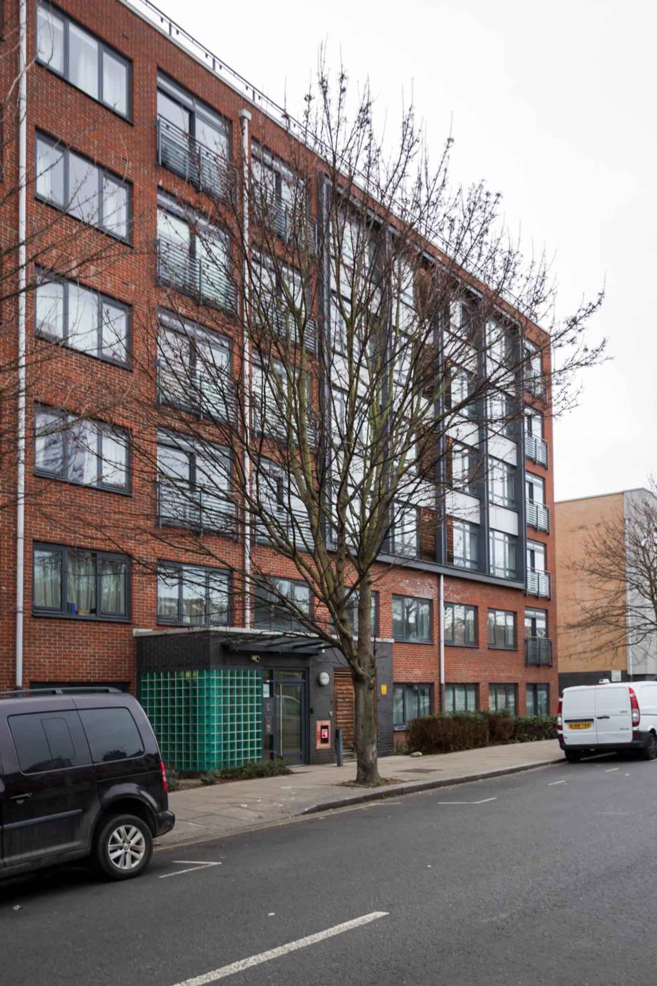Splendid 2 Bdr With Panoramic View, Acton Apartment