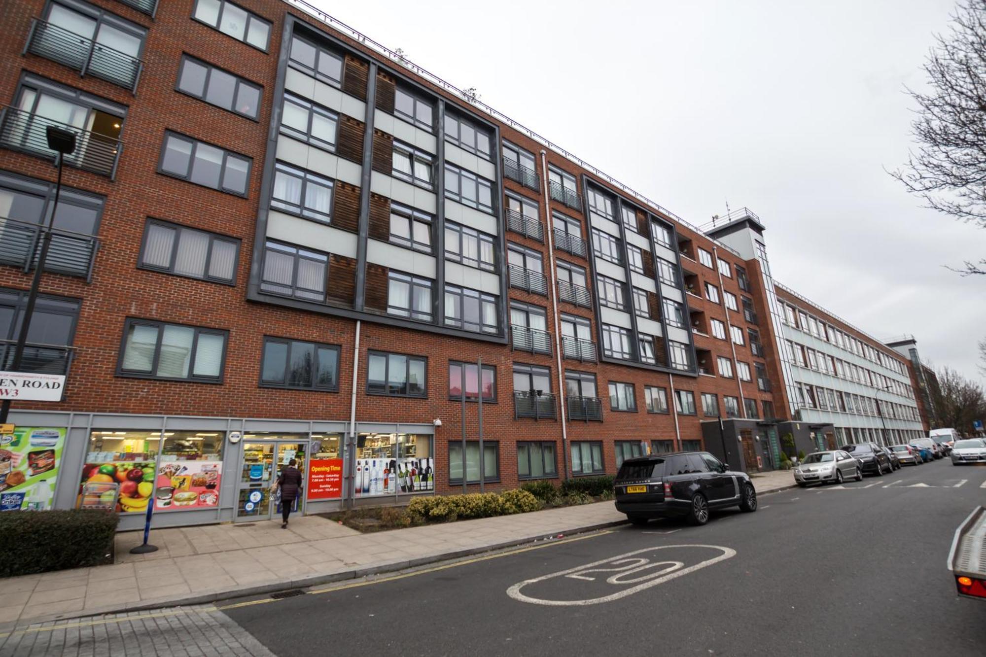 Apartment Splendid 2 Bdr With Panoramic View, Acton