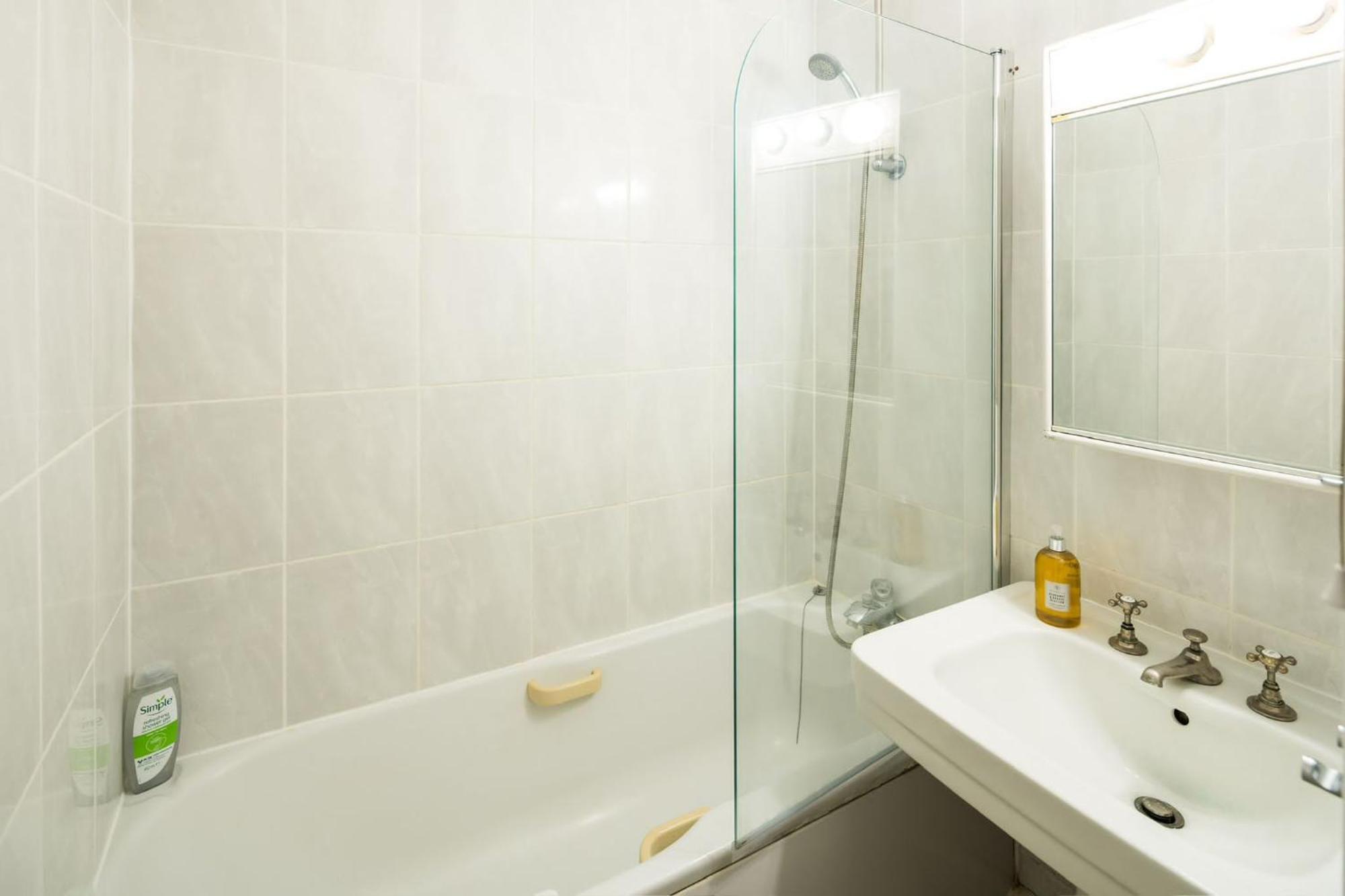 Cozy 1 Bedroom At Notting Hill * London