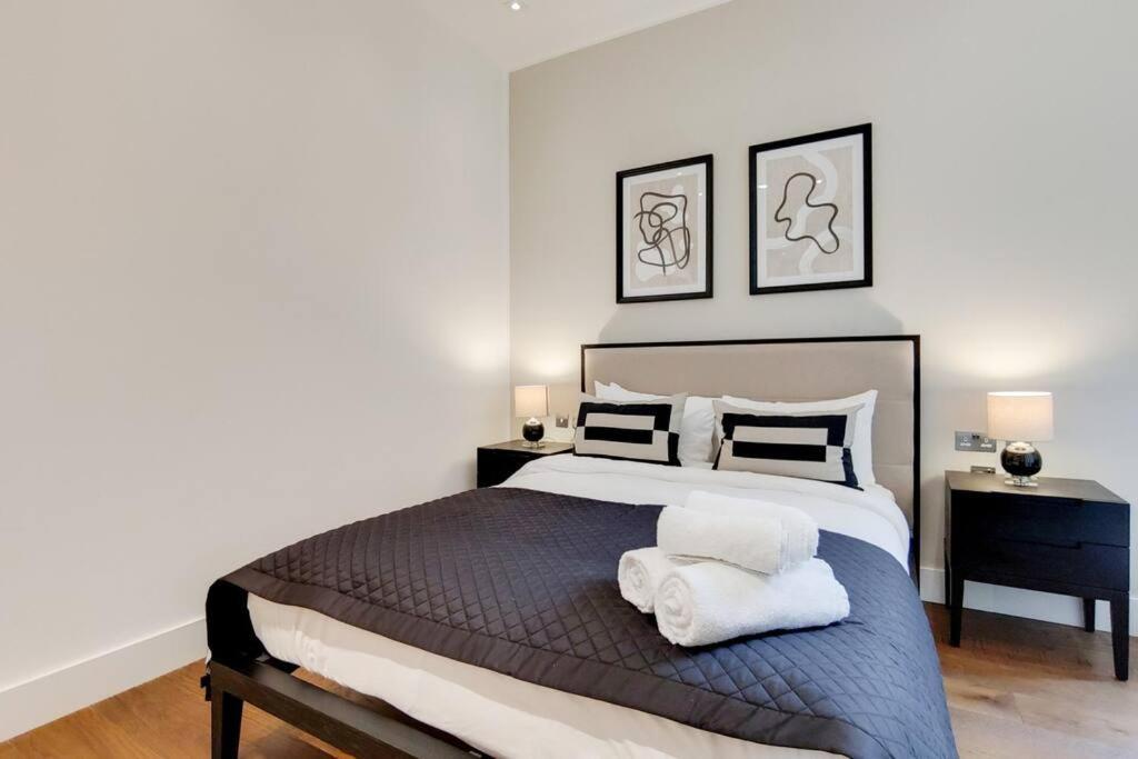 8 Borough - Modern & Elegant 2-bed, 2-bath Apartment *