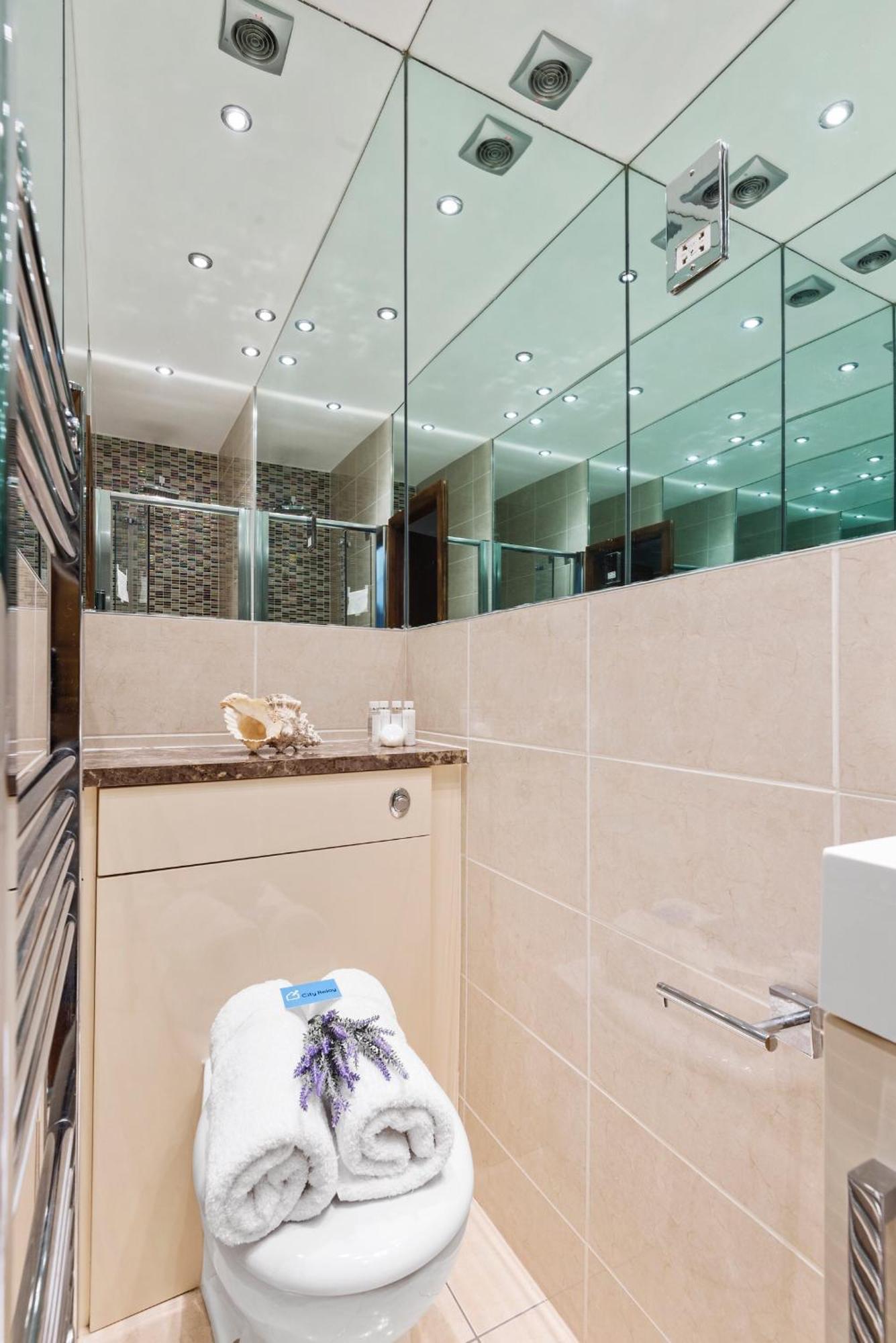 Bright Earl's Court Apartment- Sva *