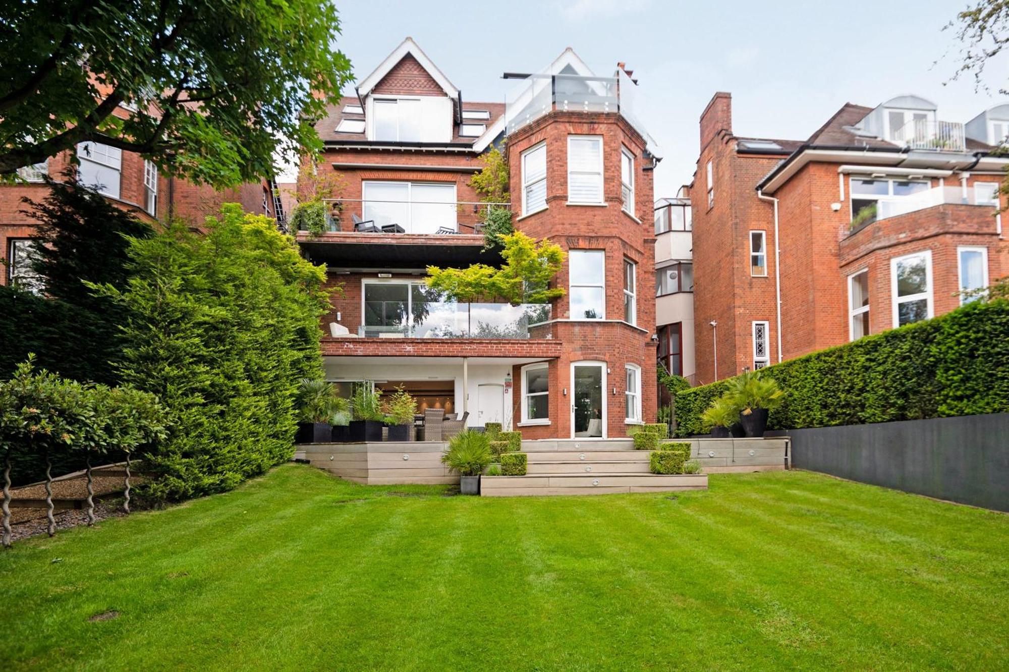 Apartment Lindfield Gardens