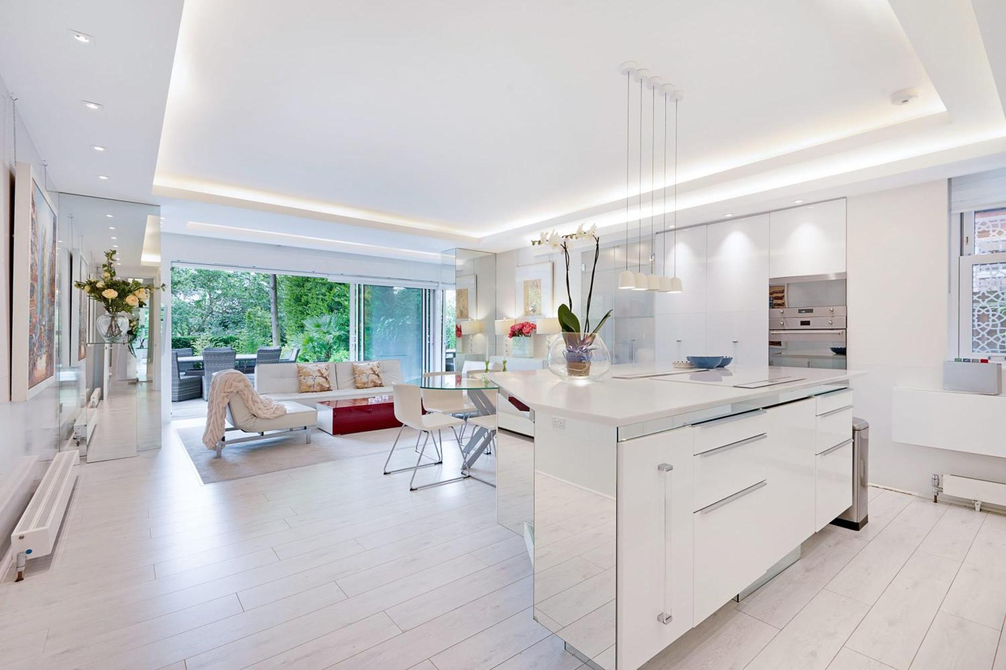 Apartment Lindfield Gardens *