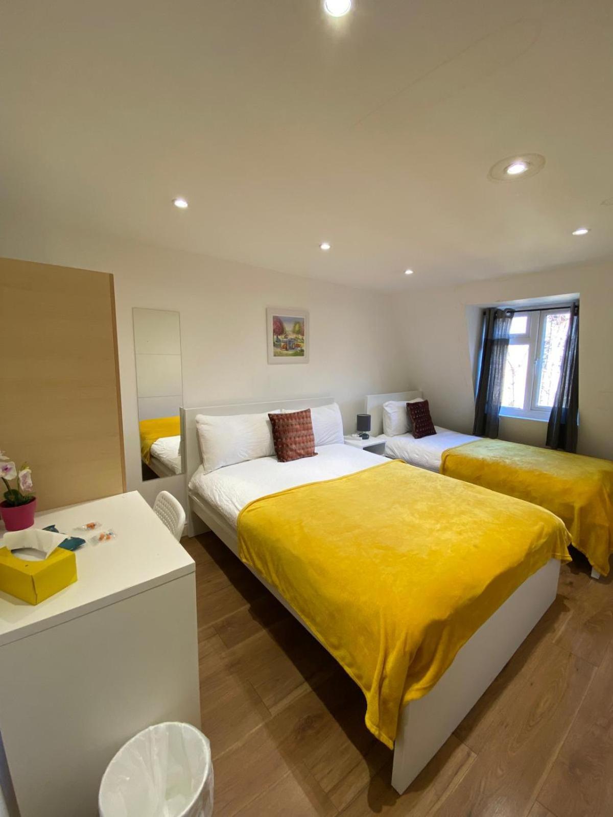 Comfy Bedrooms Near Euston Station - 1 Exmouth Homestay