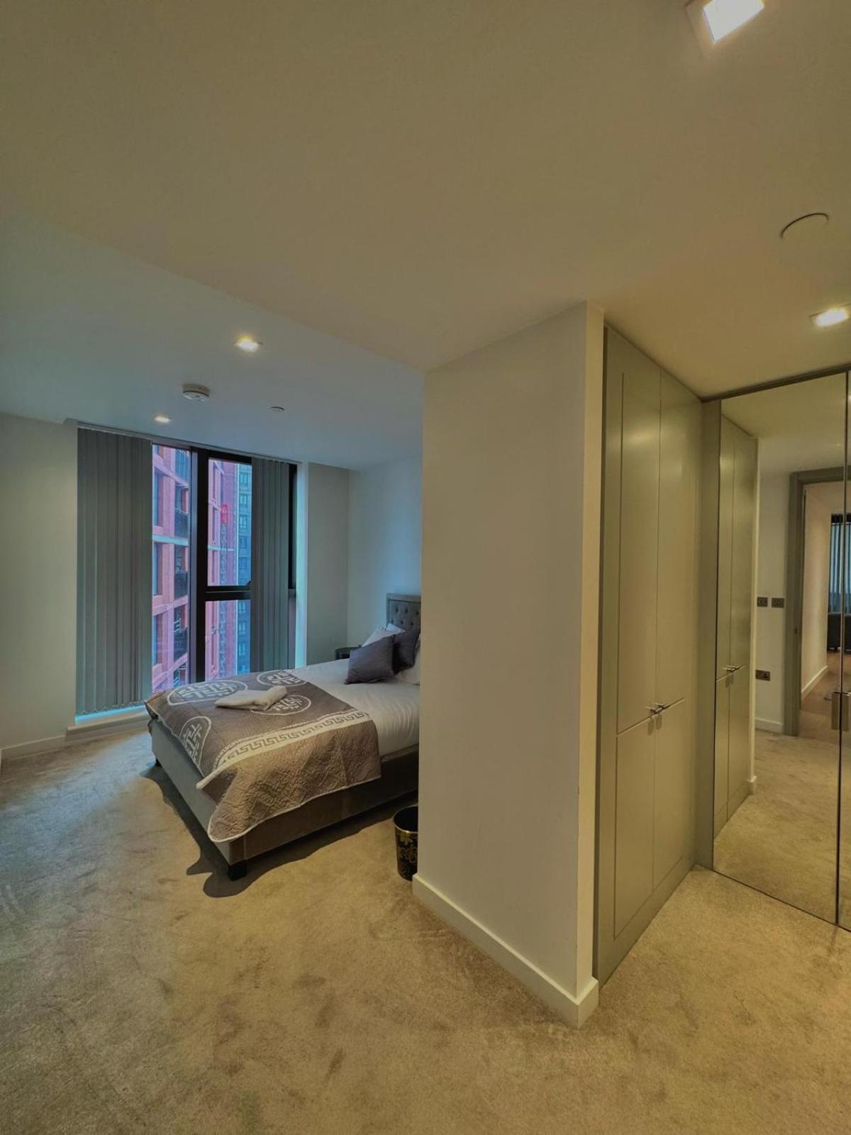 Oxford Street Apartment London