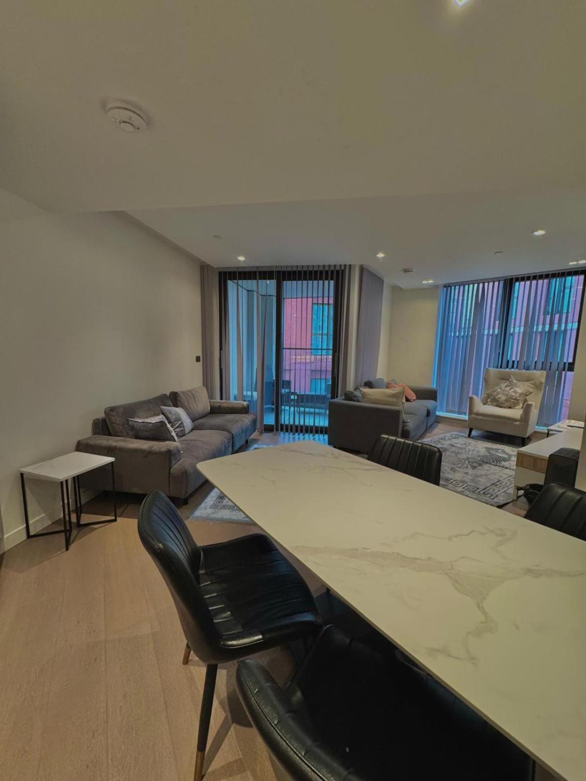 Oxford Street Apartment