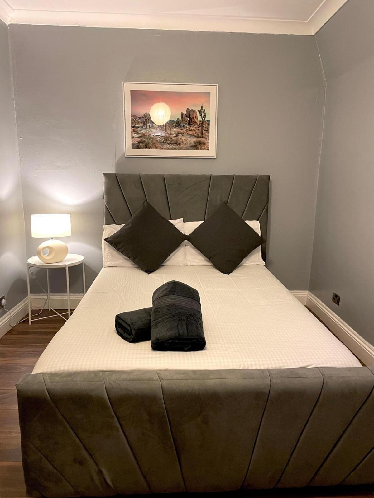 Cozy Corner Retreat Apartment London