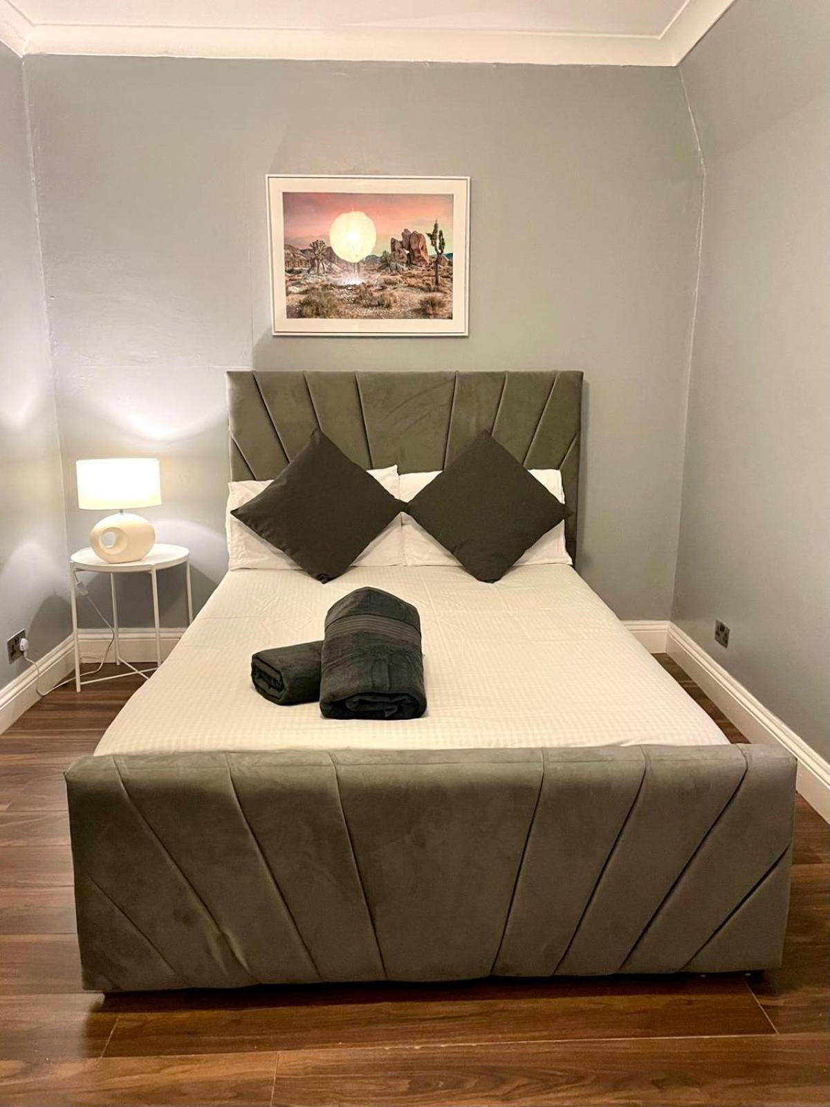 Cozy Corner Retreat London