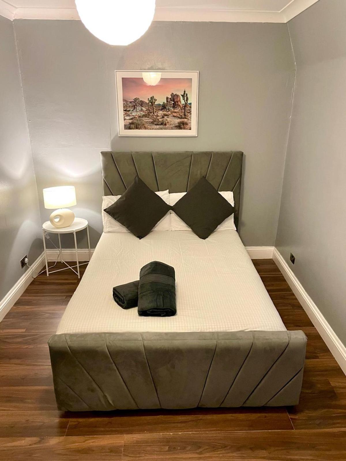 Cozy Corner Retreat Apartment London