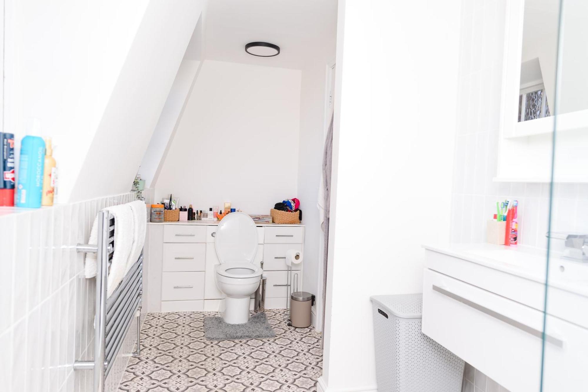 Relax & Recharge At Cozy Paddington, King Bed London