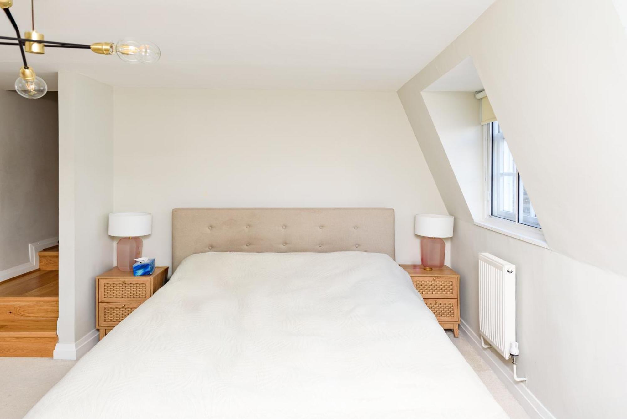 Apartment Relax & Recharge At Cozy Paddington, King Bed