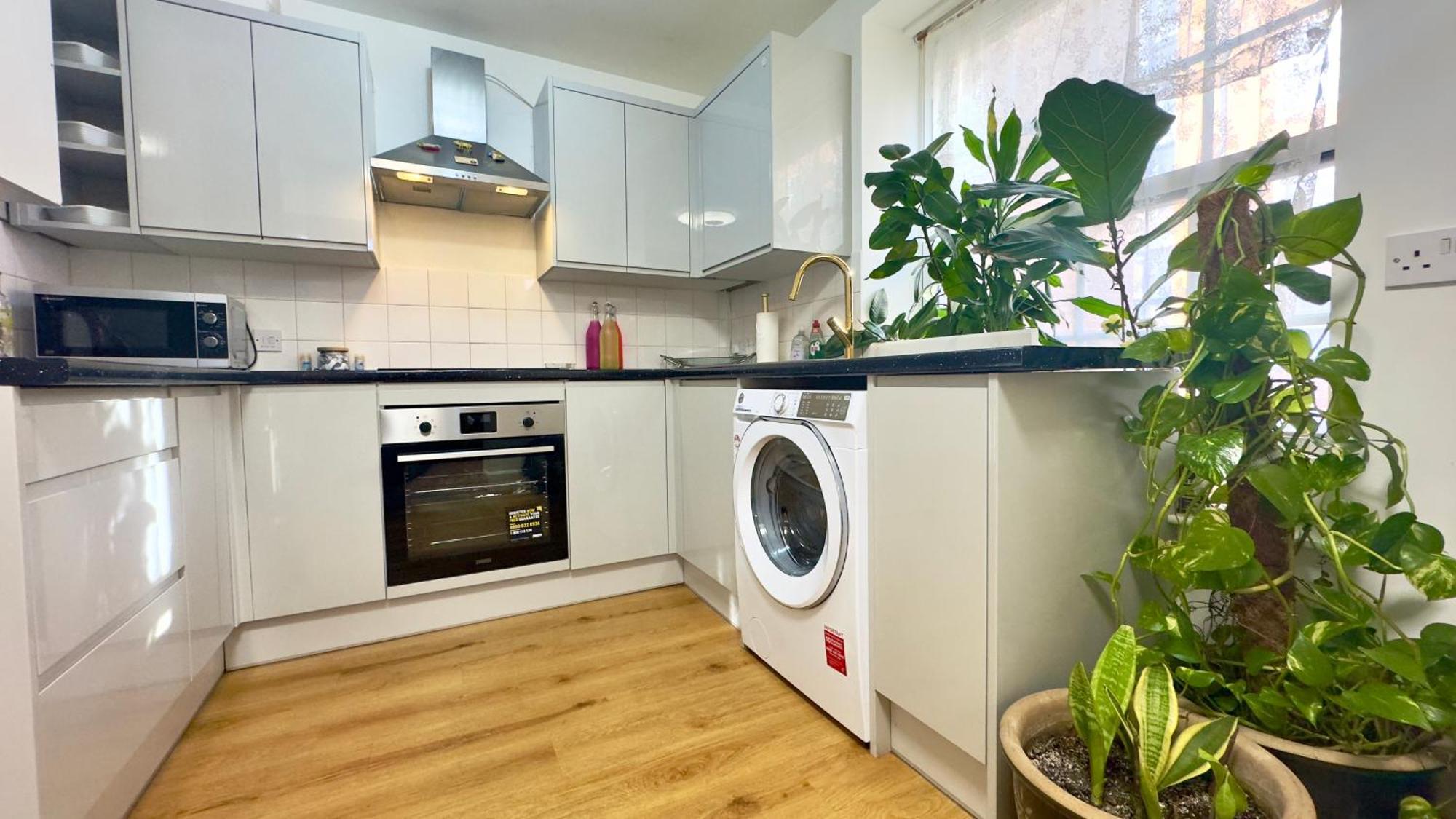 Cute 1 Bedroom Edgware Road London