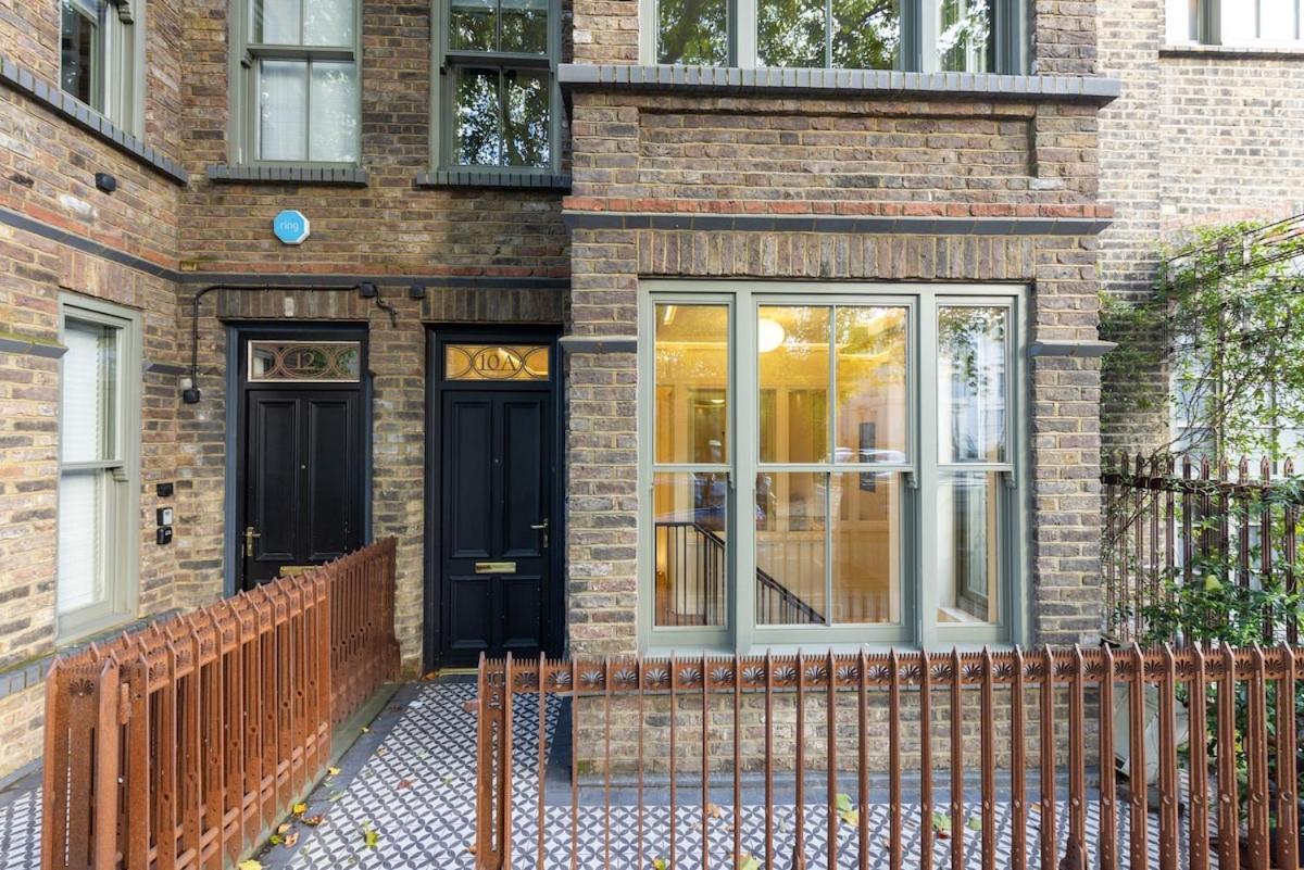 Entire Primrose Hill Townhouse - Modern Oasis #2 Holiday home London
