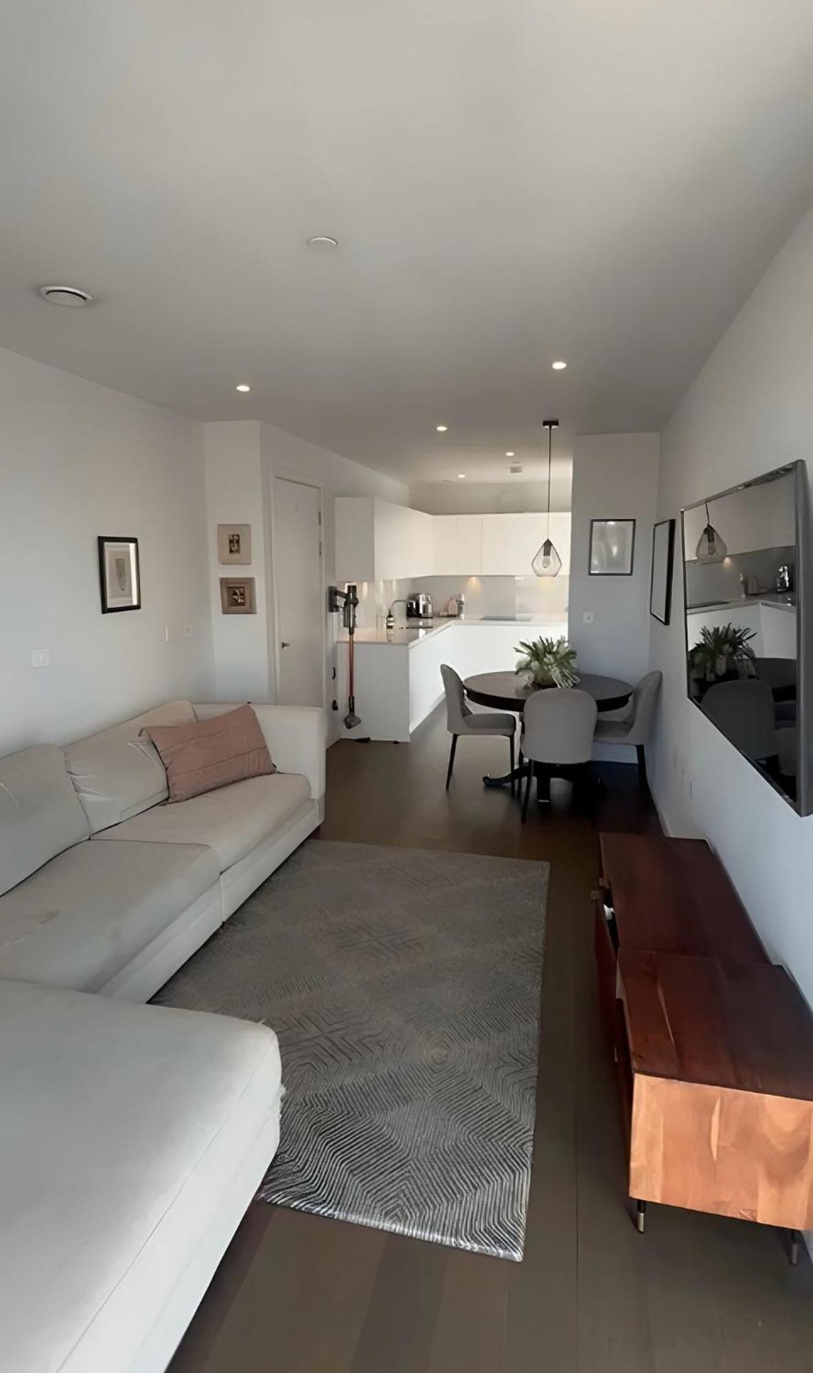 Londwell, Kings Cross St Pancras Luxury Balcony Penthouse Leilighet London
