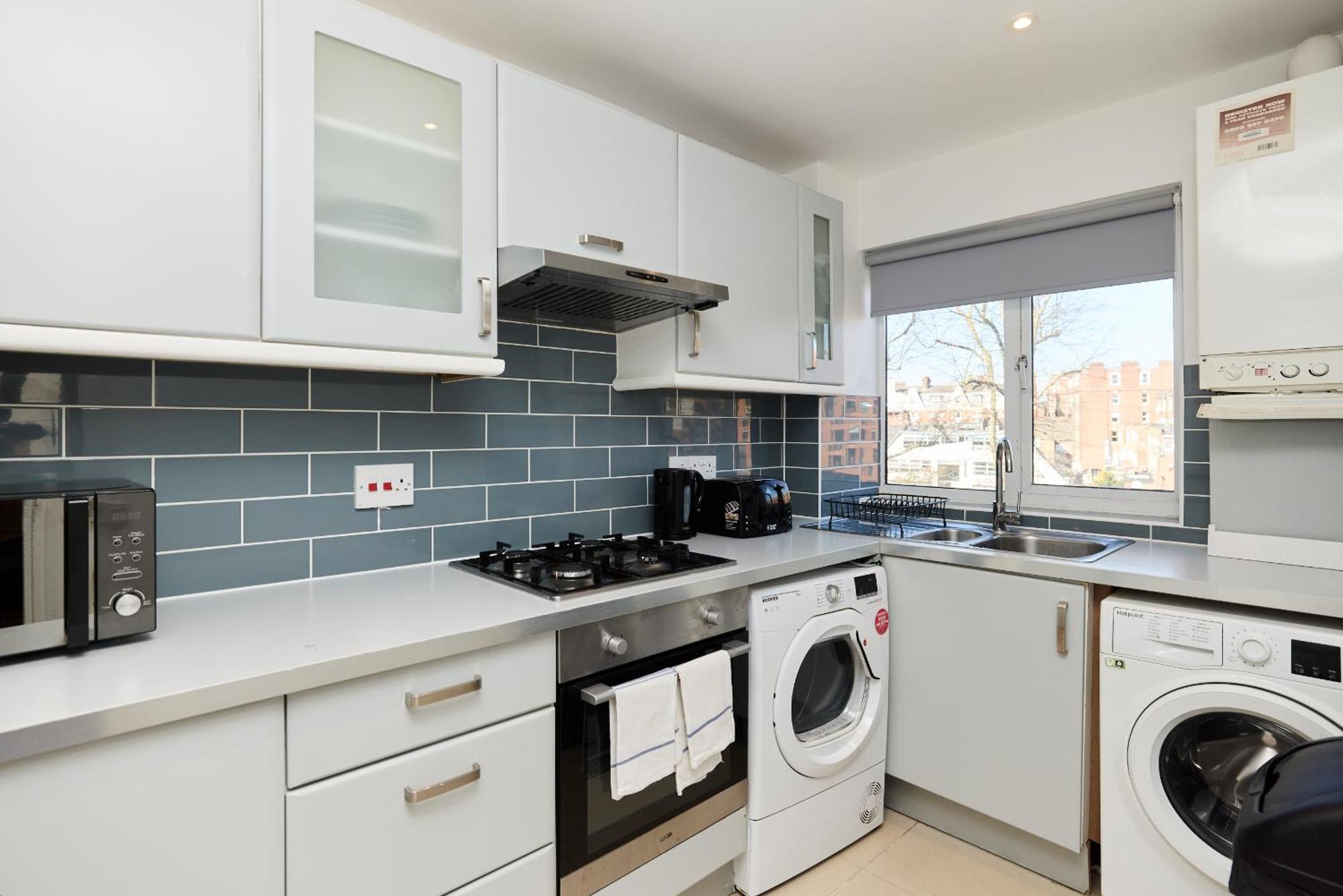 The West Hampstead Base - 2bdr *