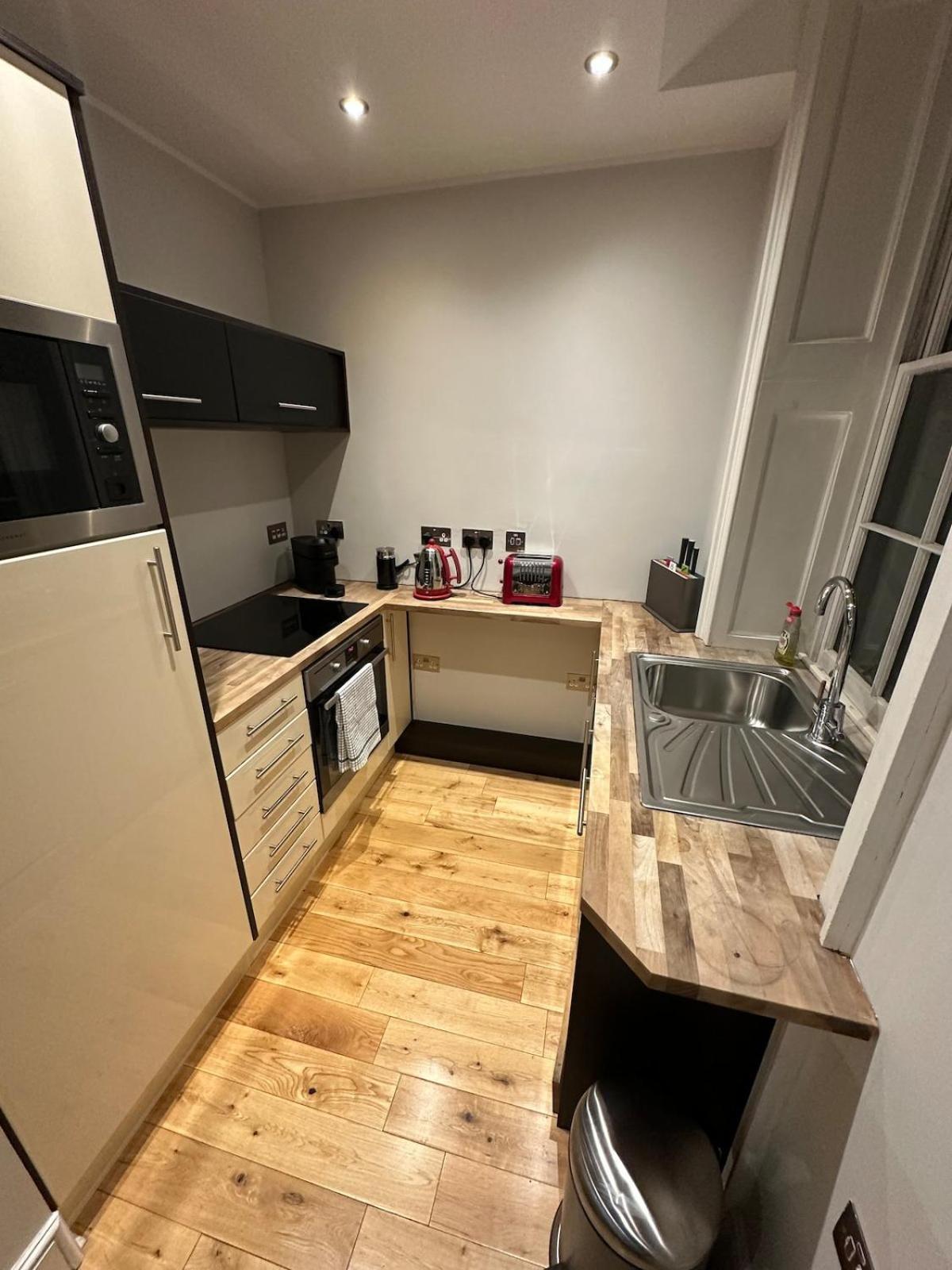 Apartment Trafalgar Square Bright Retreat