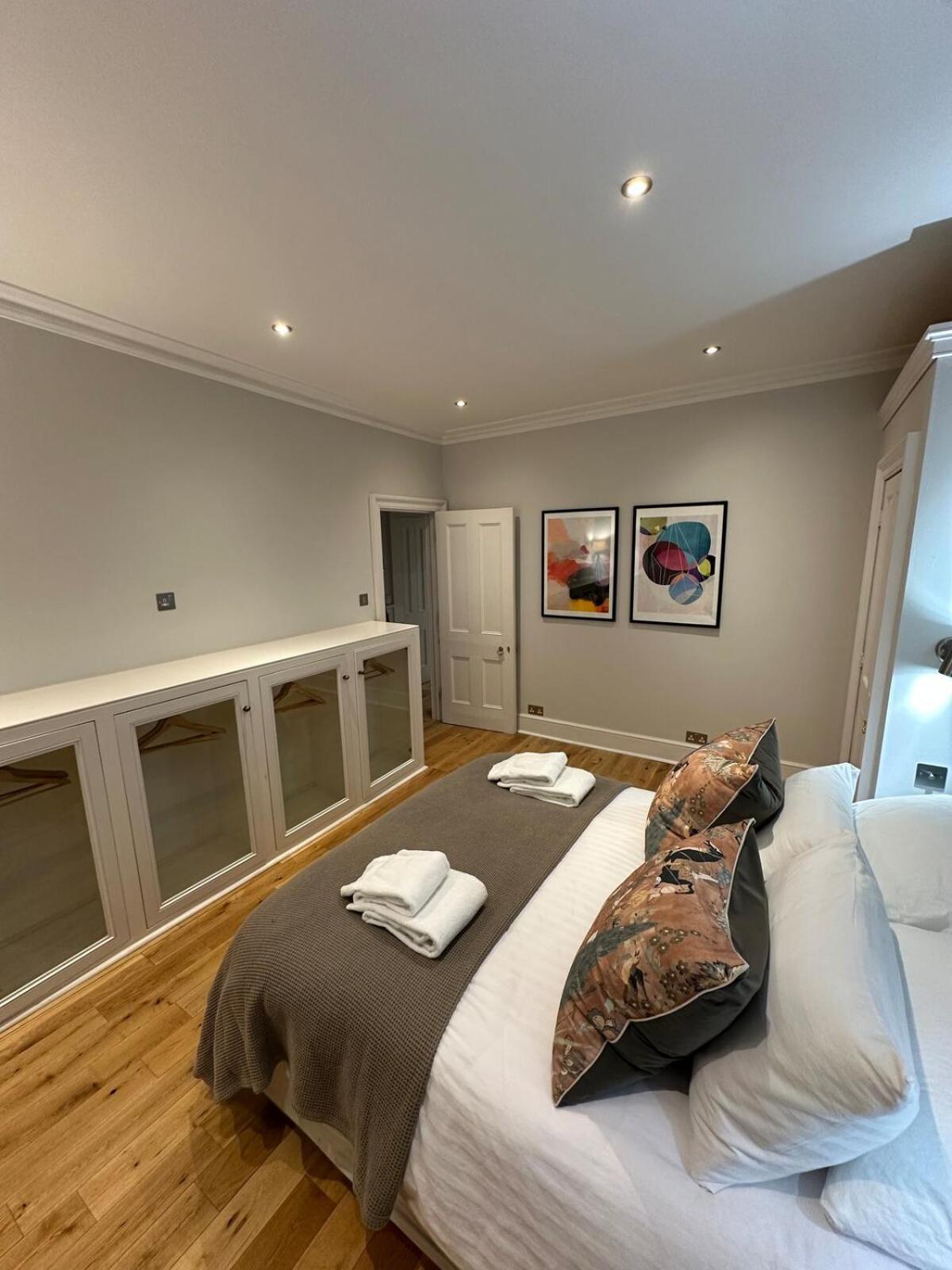 Apartment Trafalgar Square Bright Retreat London