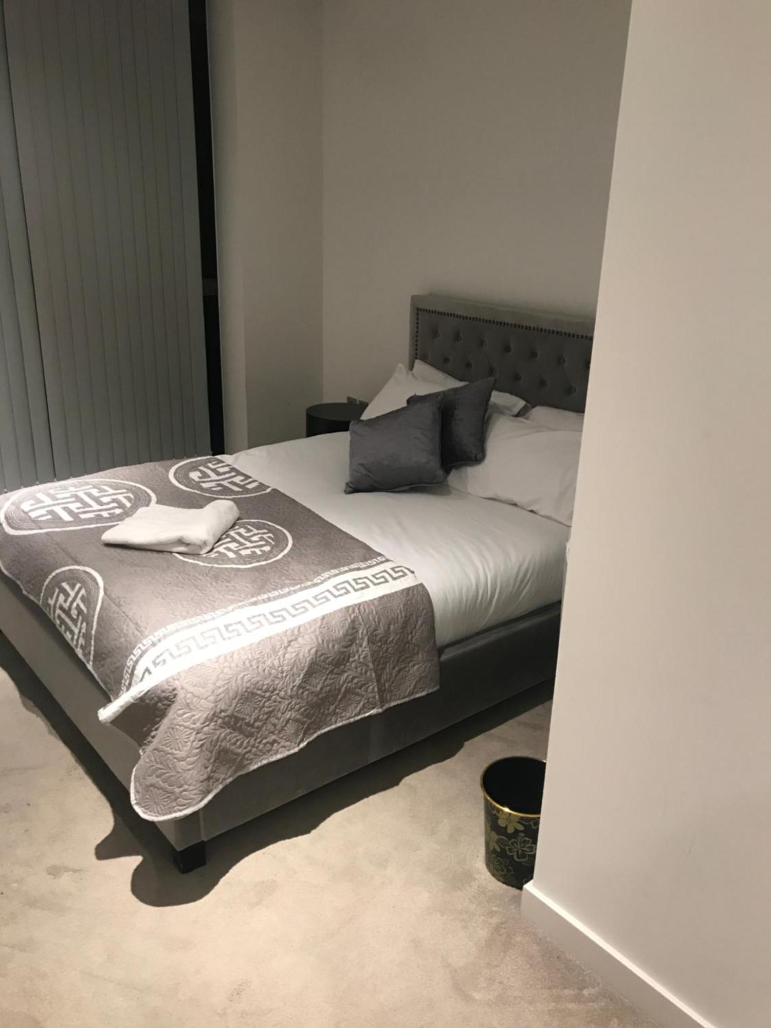 Park Lane Exclusive Apartment *