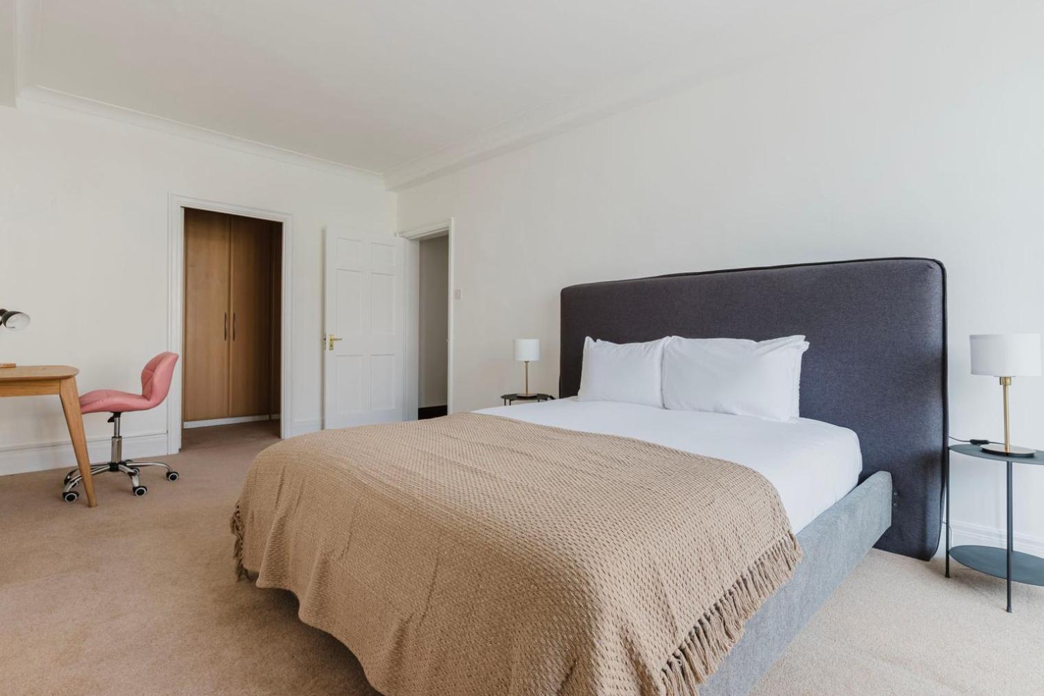 Blueground Bayswater Fully Furnished Equipped Lon-579 * London