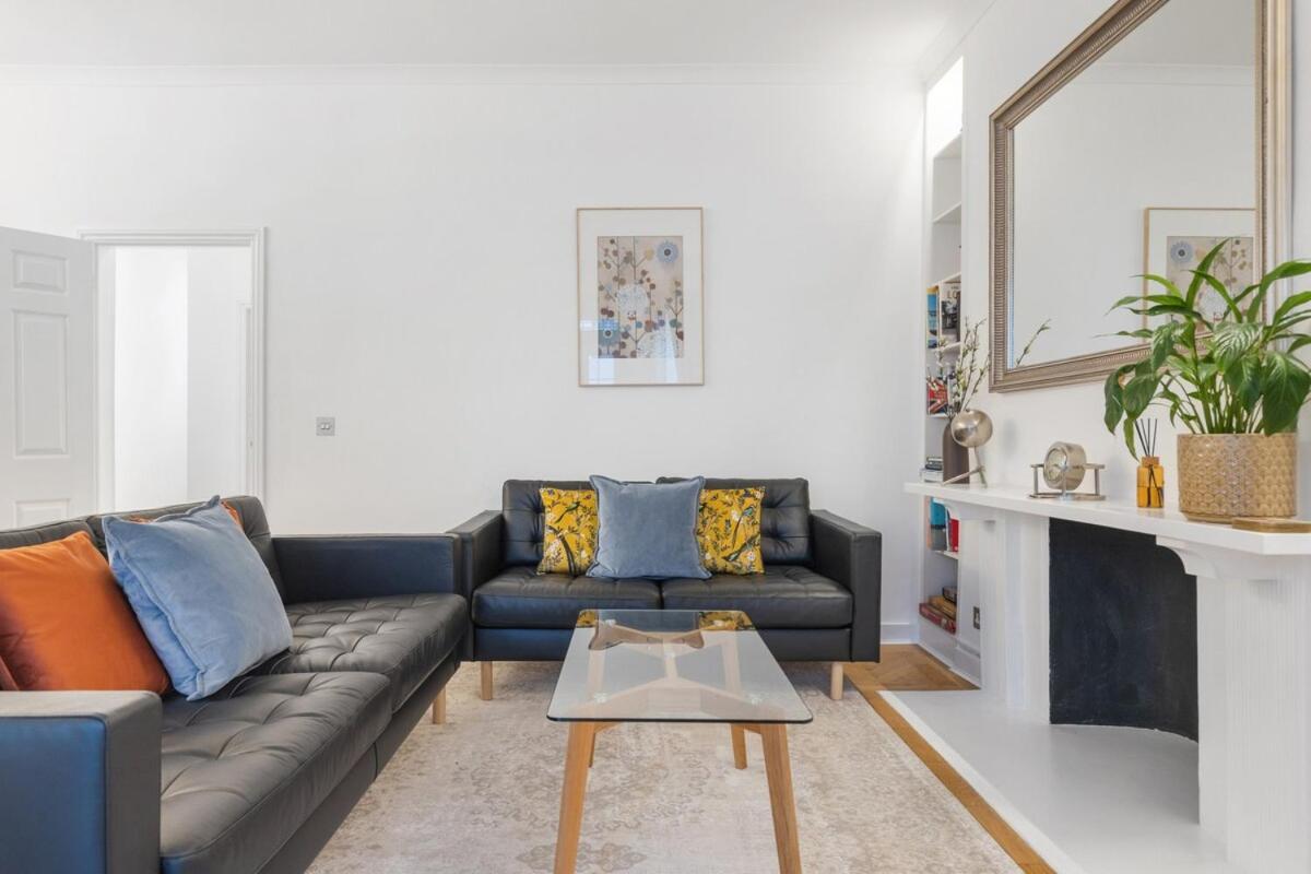 Trendy South Kensington Flat Near Museums & Tube *