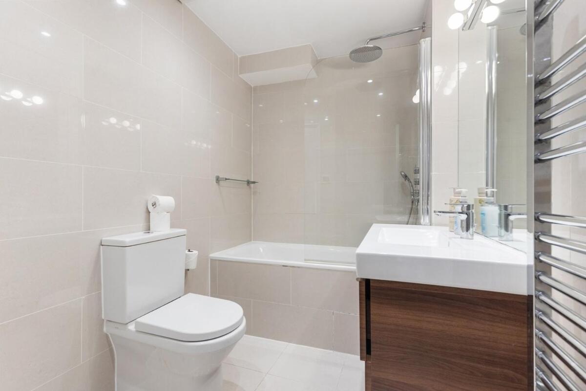 Trendy South Kensington Flat Near Museums & Tube