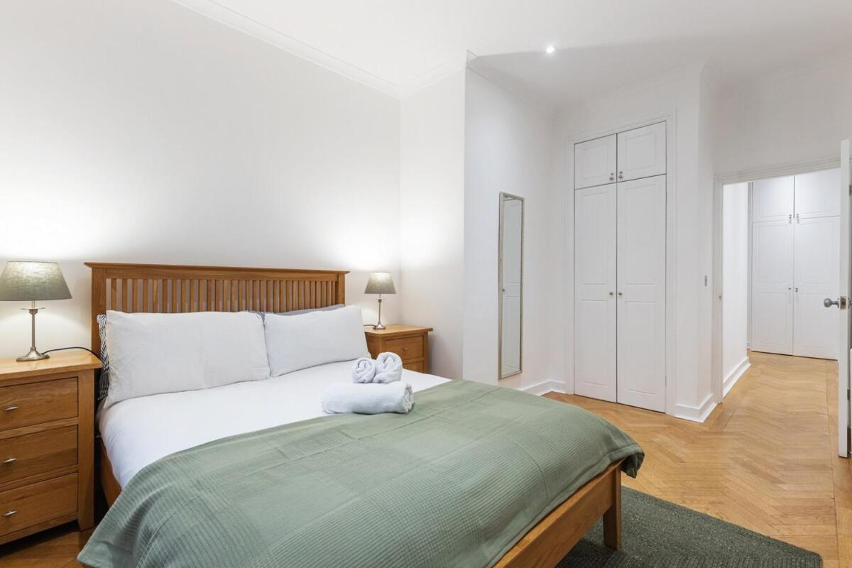 Trendy South Kensington Flat Near Museums & Tube London