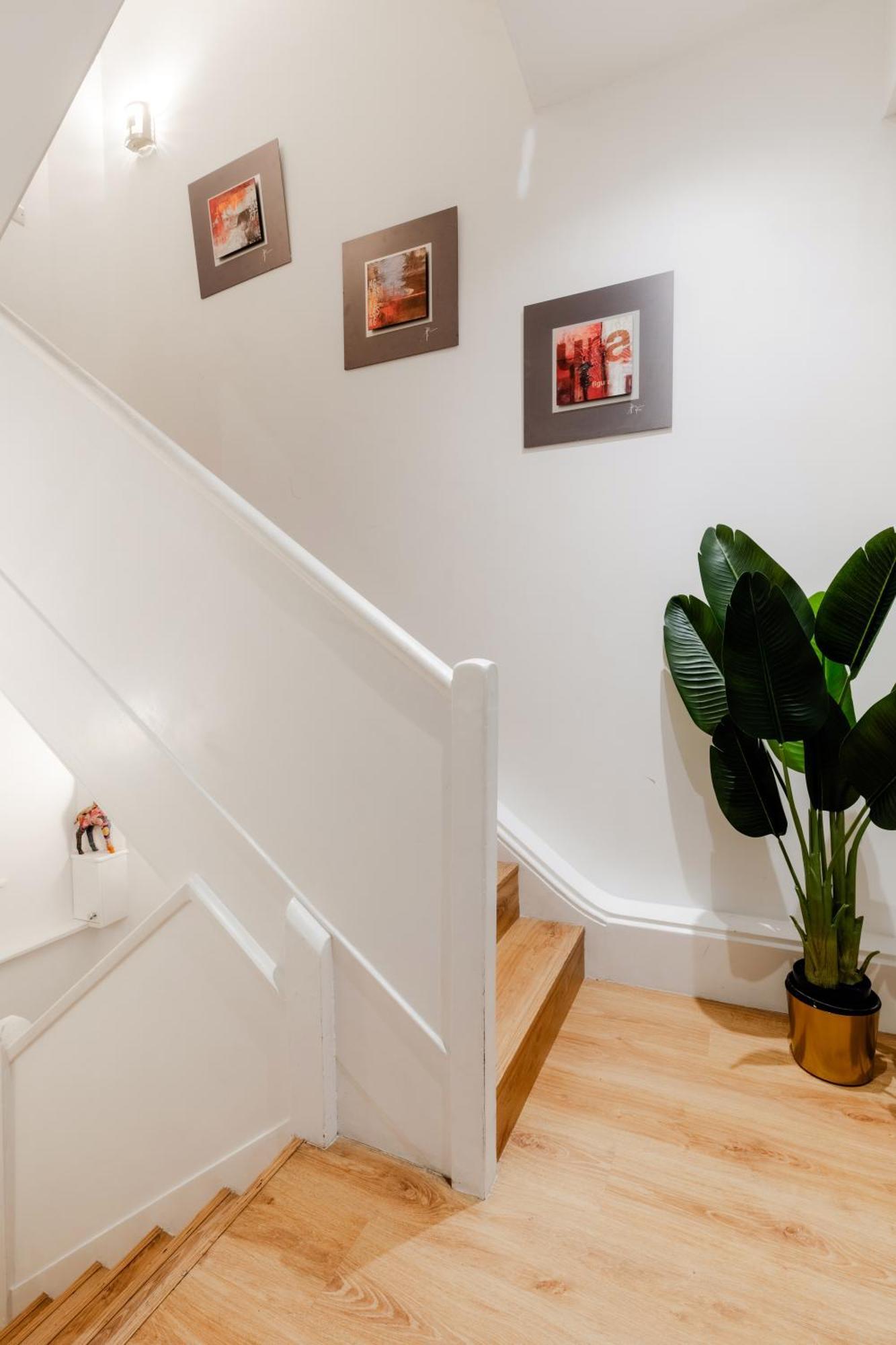 Apartment Architect's Sophisticated Private 3bed 3bath House Off Oxford St *