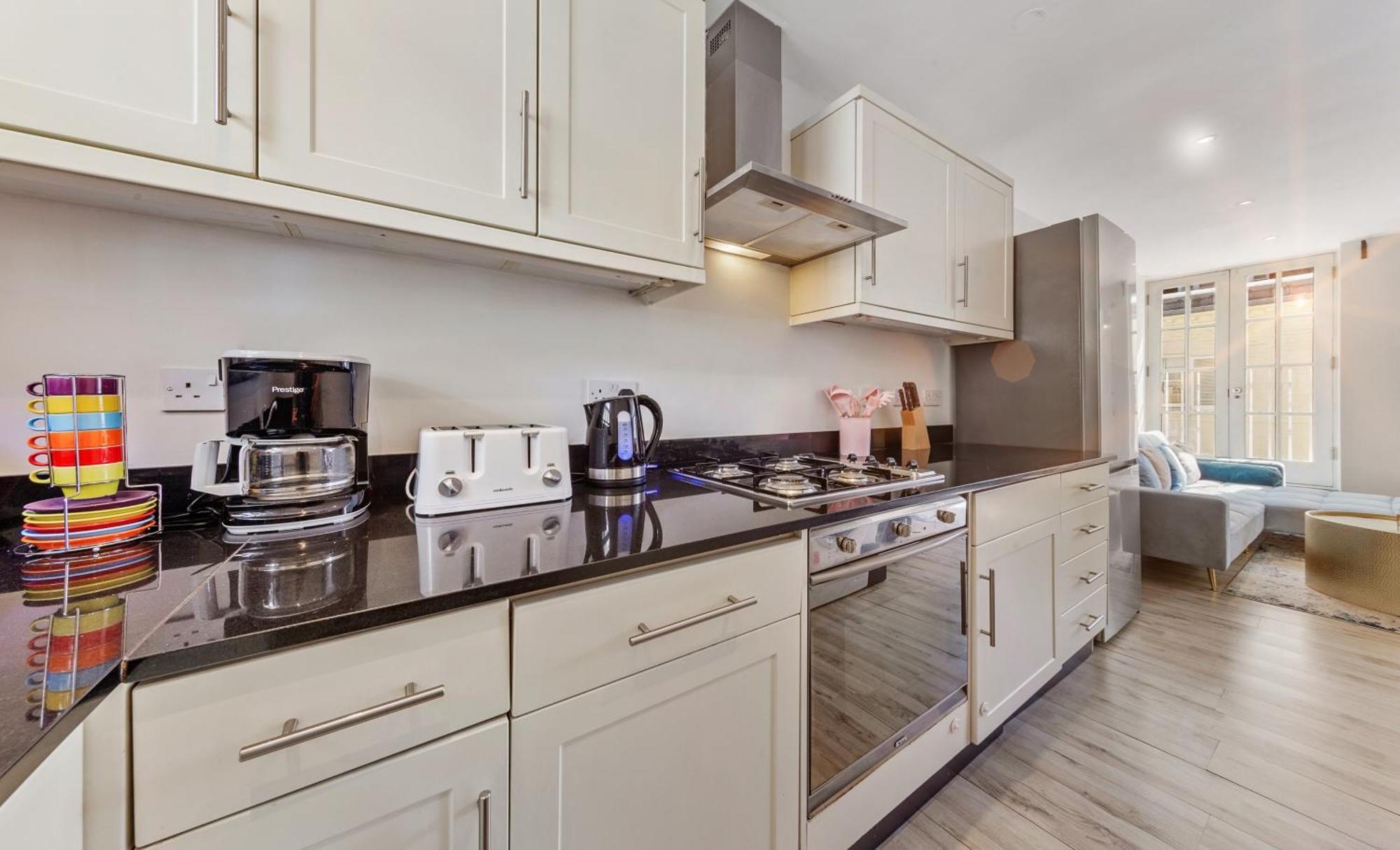Townhouse With Rooftop By Hyde Park Londen